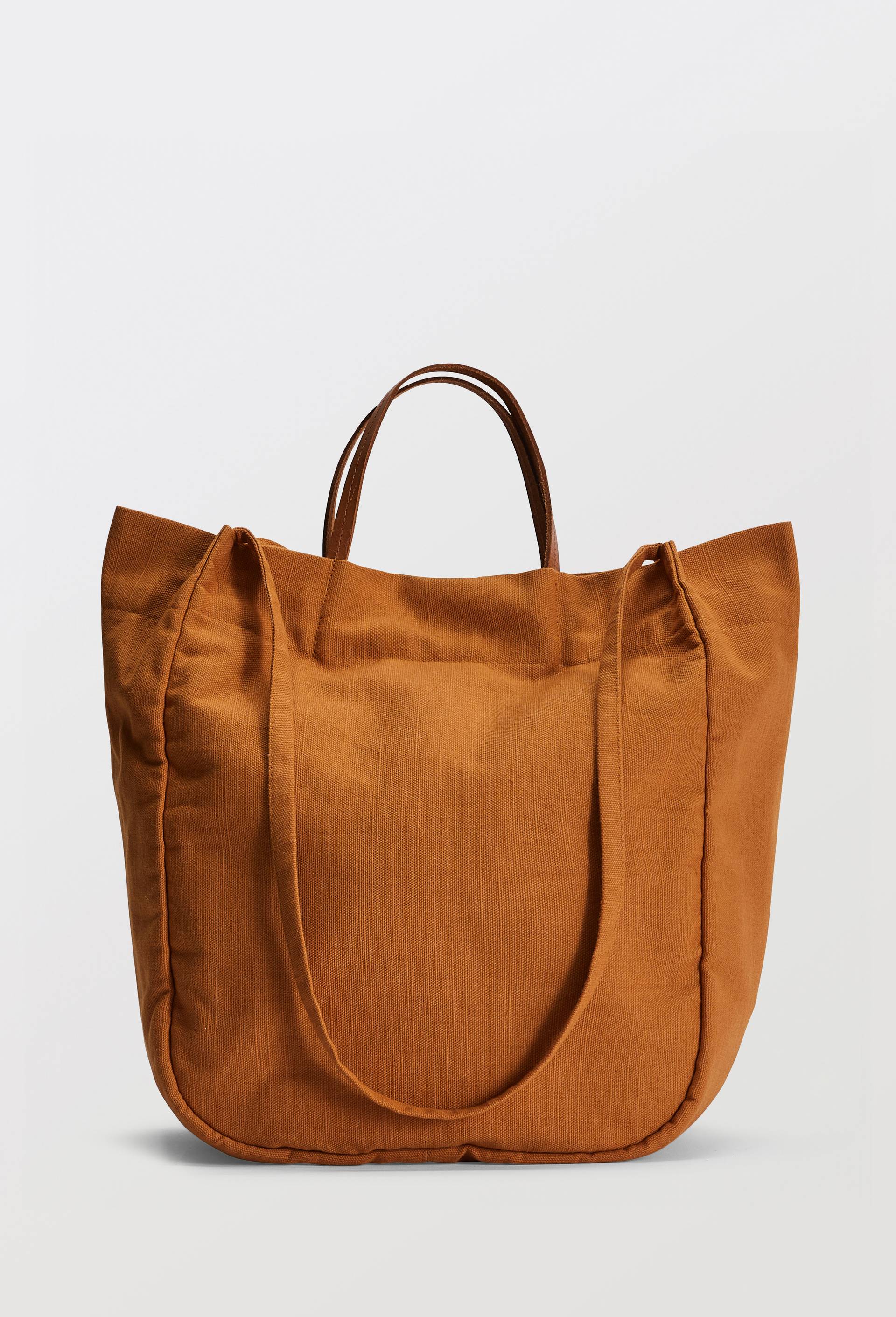 Cabas port&eacute; travers bi-mati&egrave;re, Brun clair, swatch image