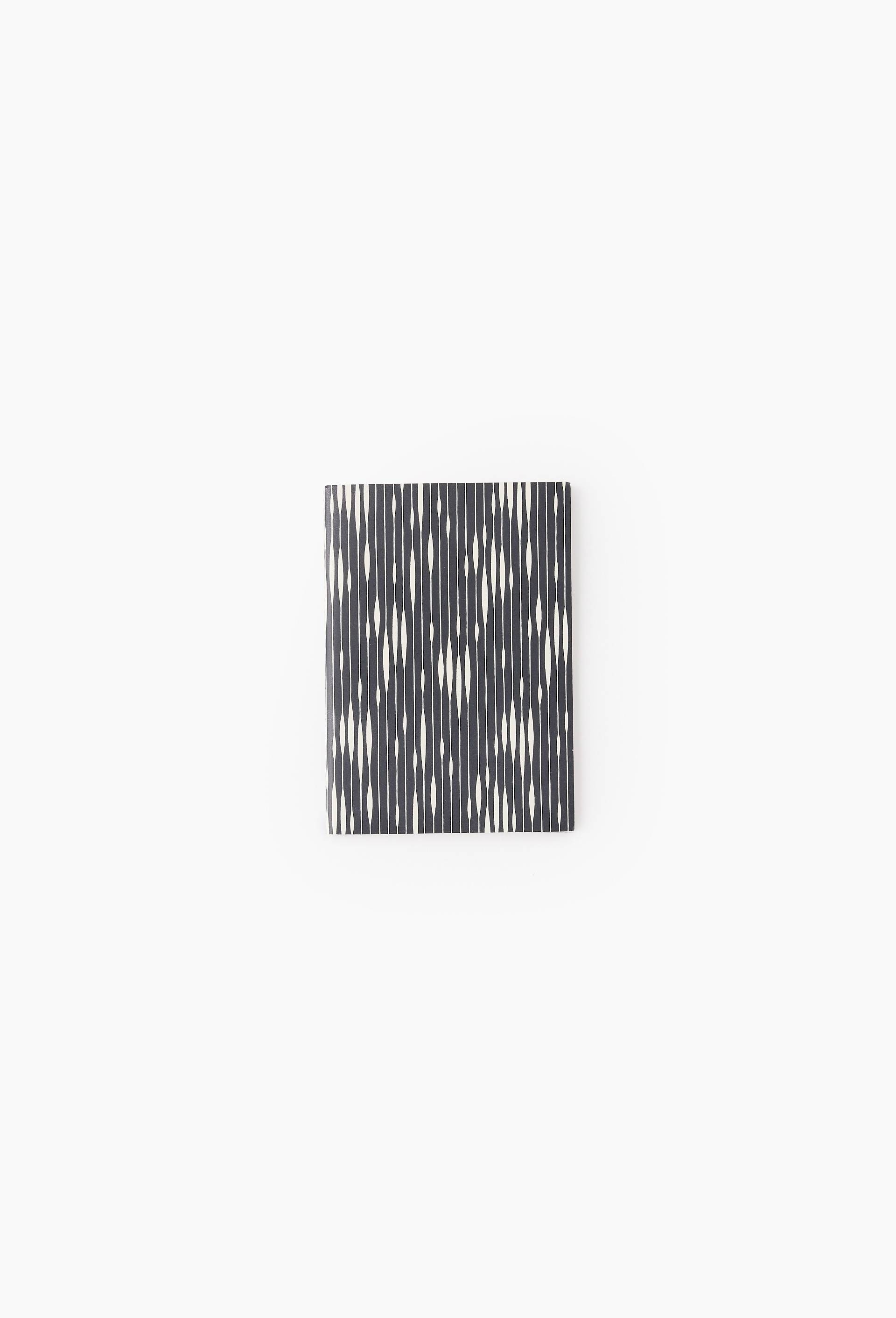 Carnet A6, 48 pages, Bleu fonc&eacute;, large image number 0