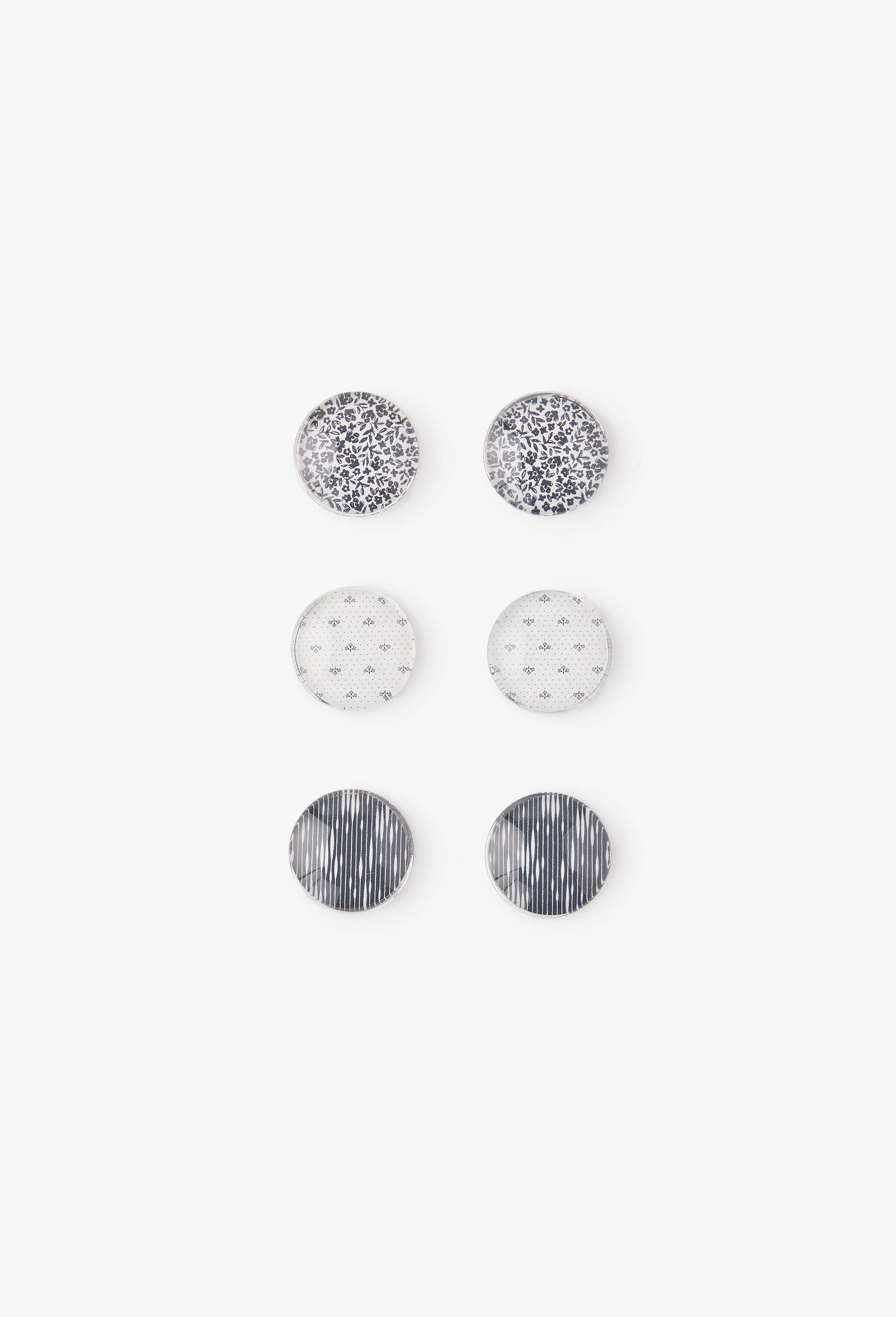 6 Magnets, Ecru, large image number 0