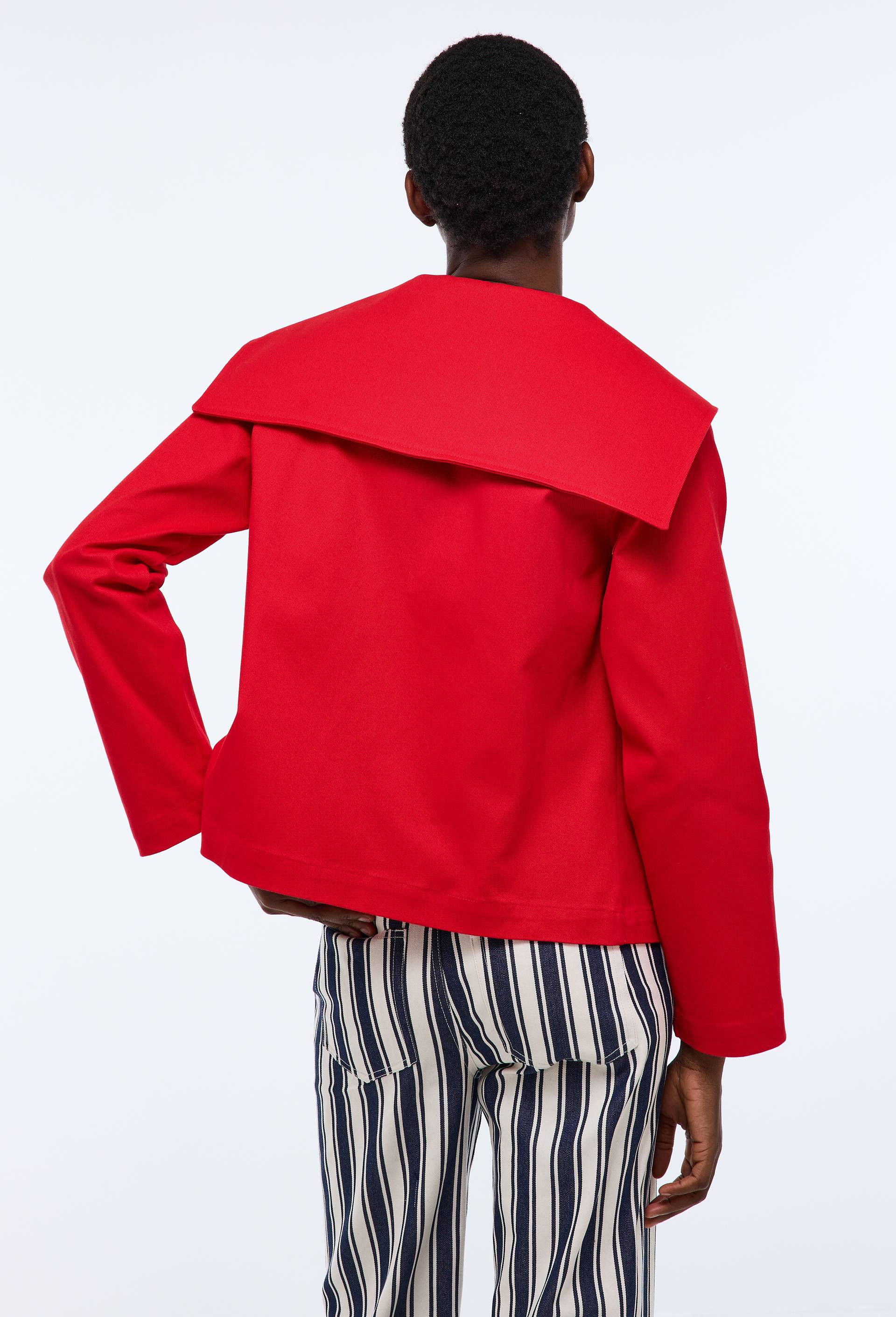 Veste courte col marin contenant du coton, Rouge, large image number 2