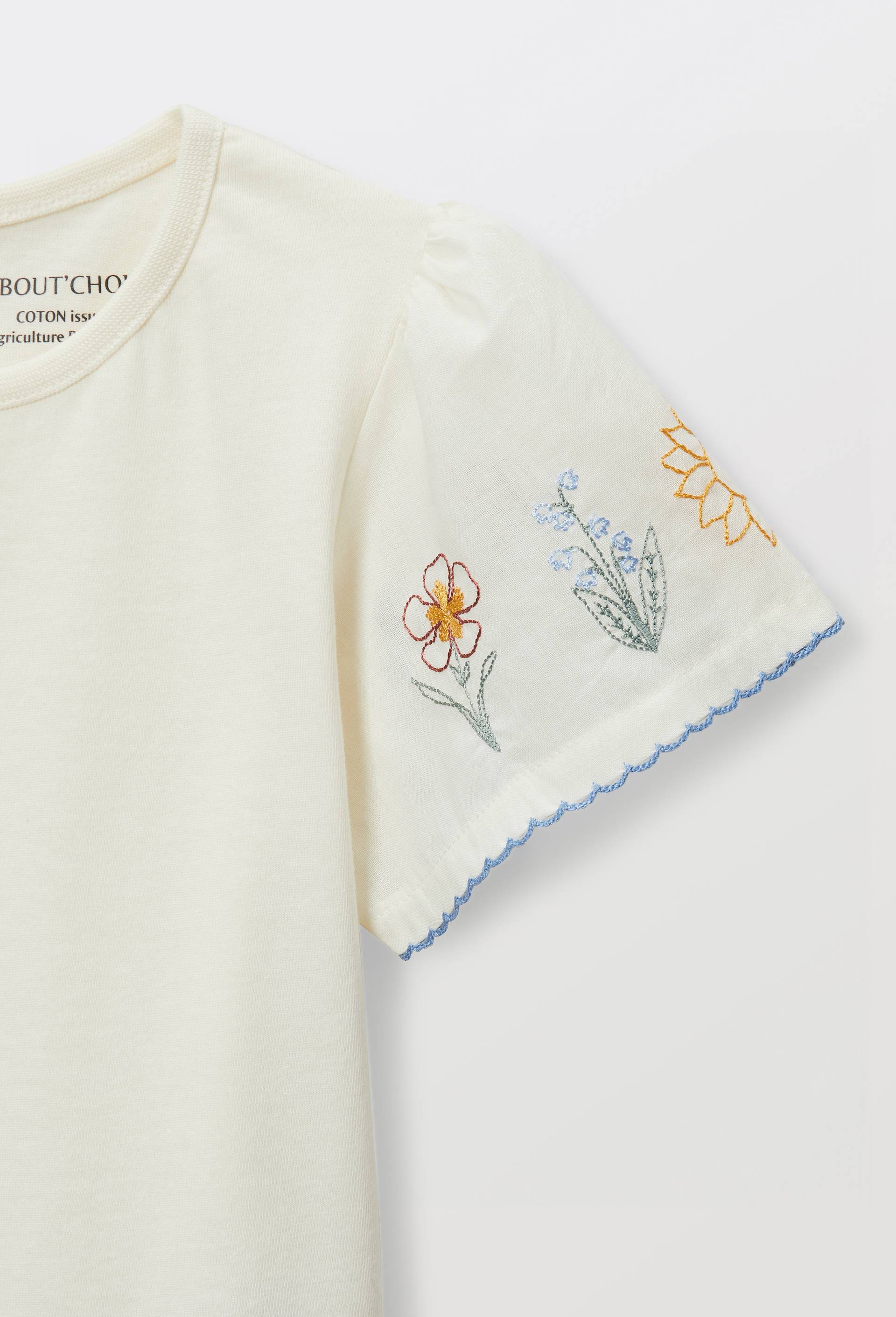 T-shirt manches courtes brod&eacute;es en coton BIO GOTS, Ecru, large image number 2.0