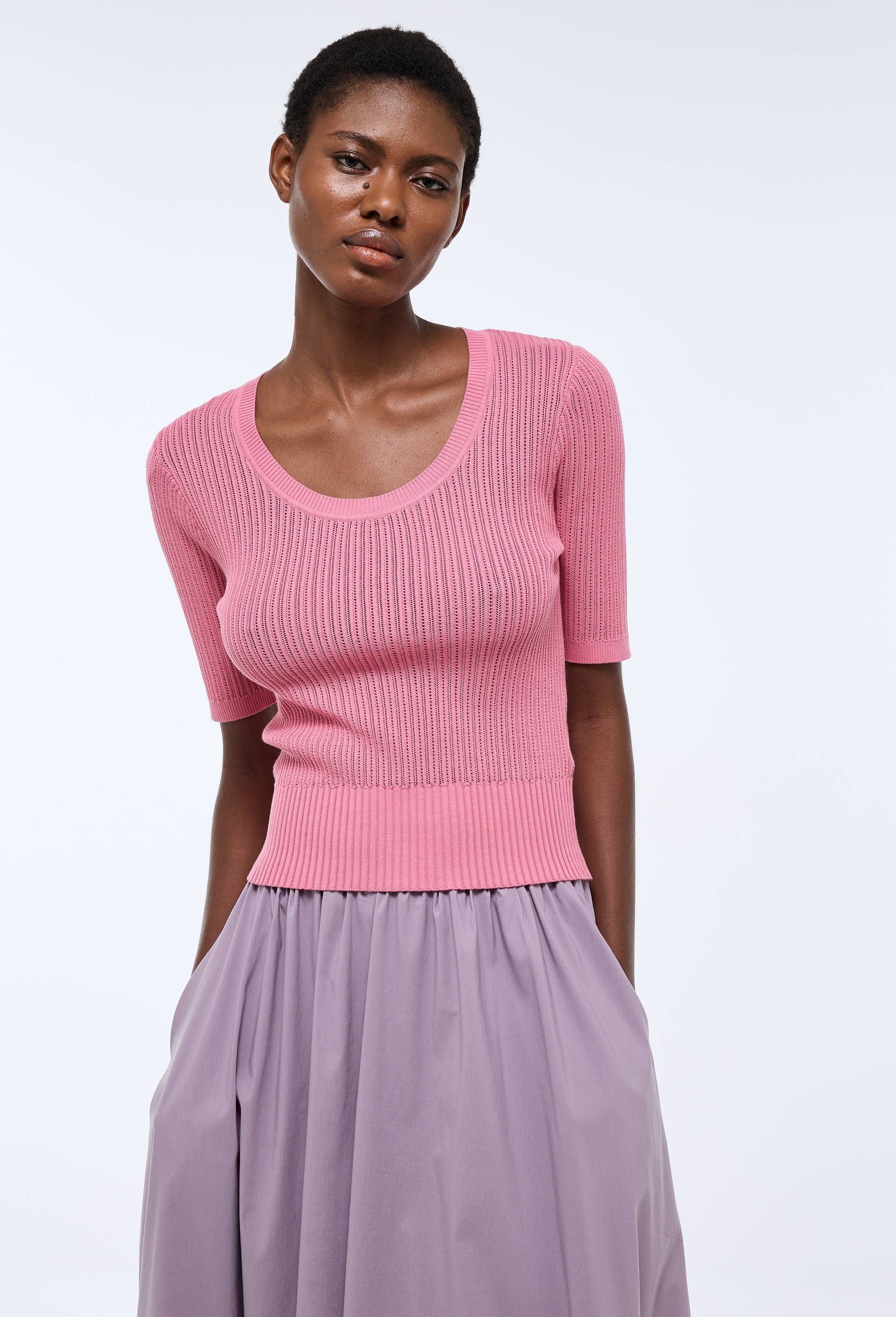 Pull uni manches courtes, Rose, swatch image
