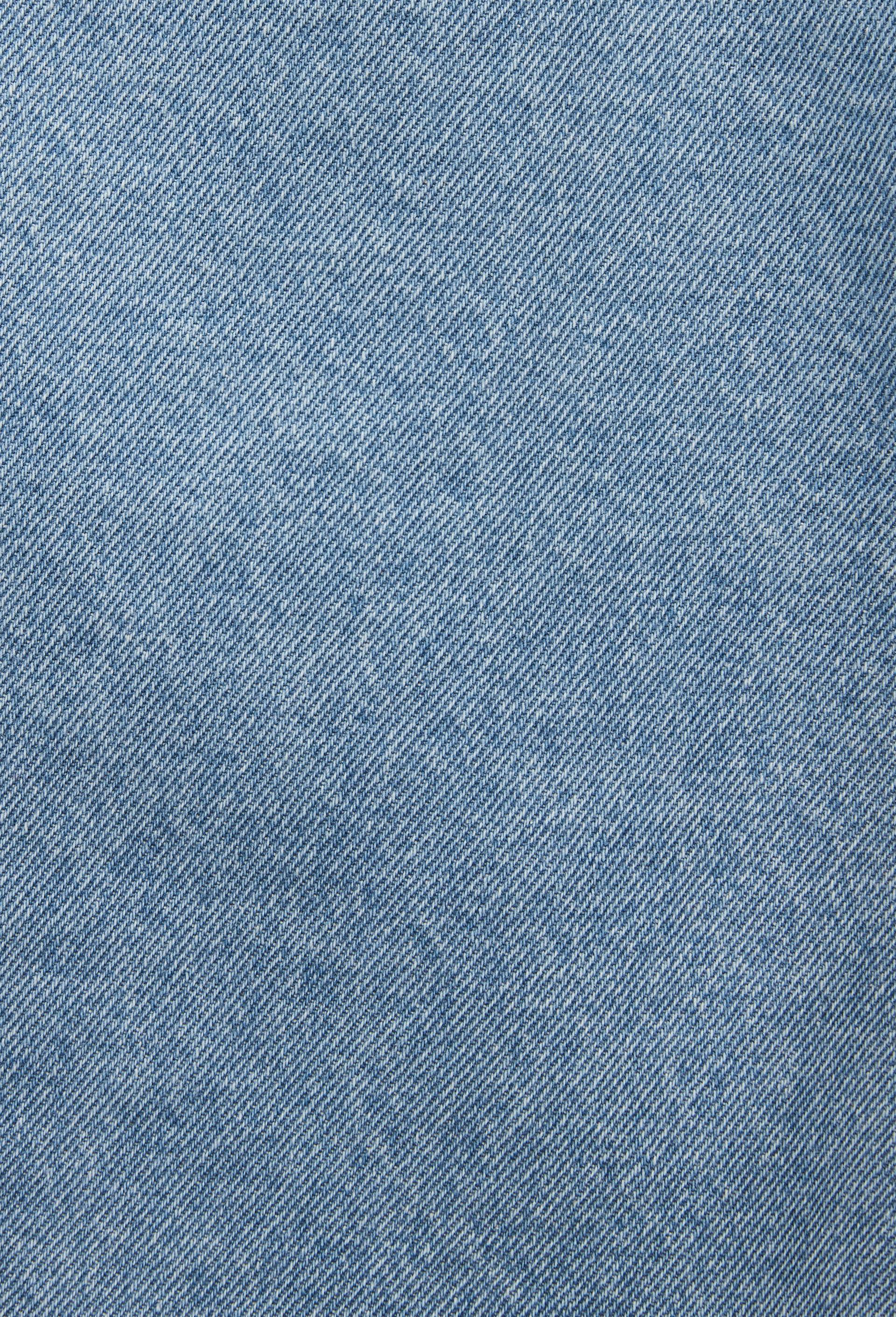 Bermuda en jean avec d&eacute;tail patch, Bleu clair, large image number 5