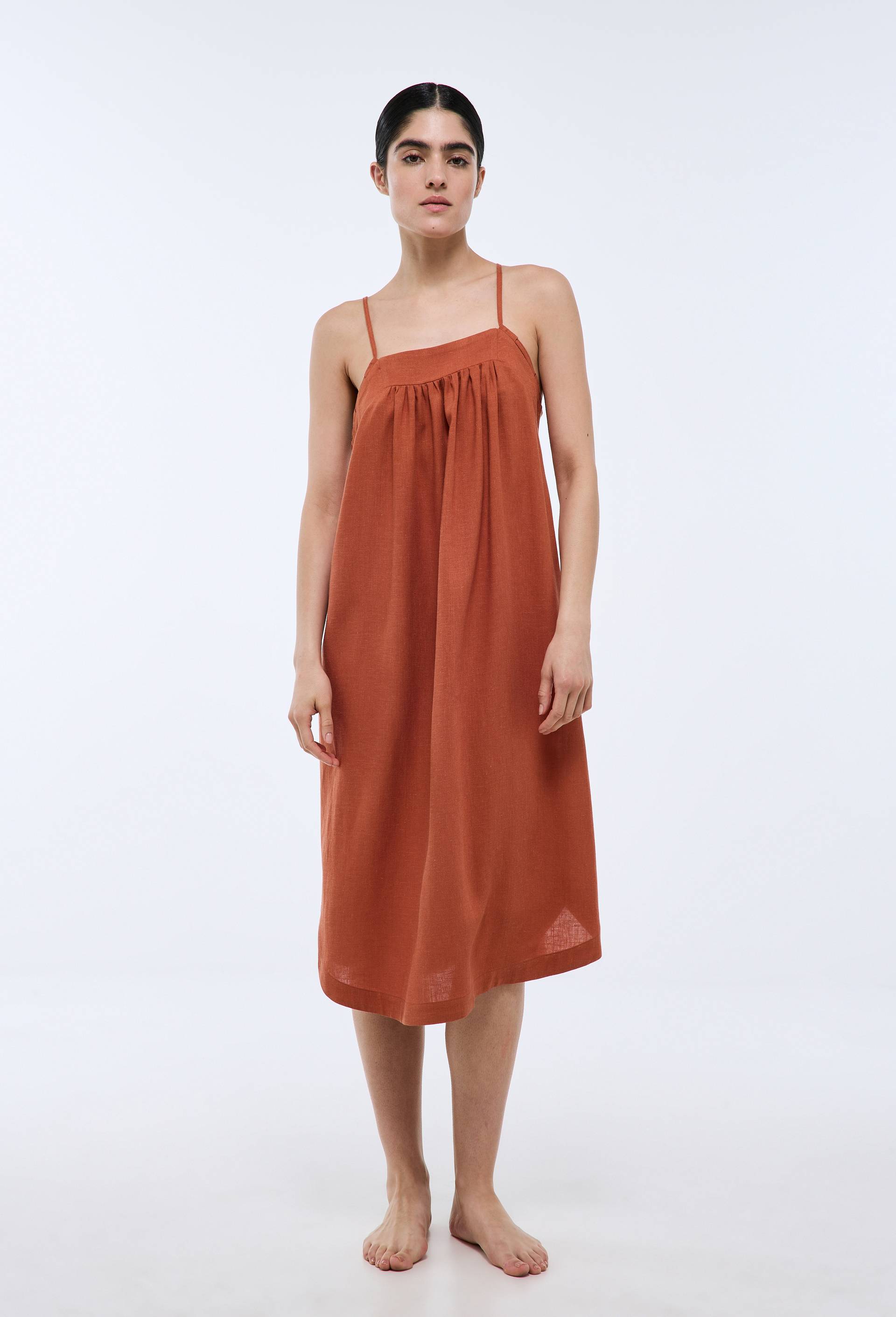Chemise de nuit unie &agrave; fines bretelles en viscose et lin, Orange fonc&eacute;, large image number 0.0