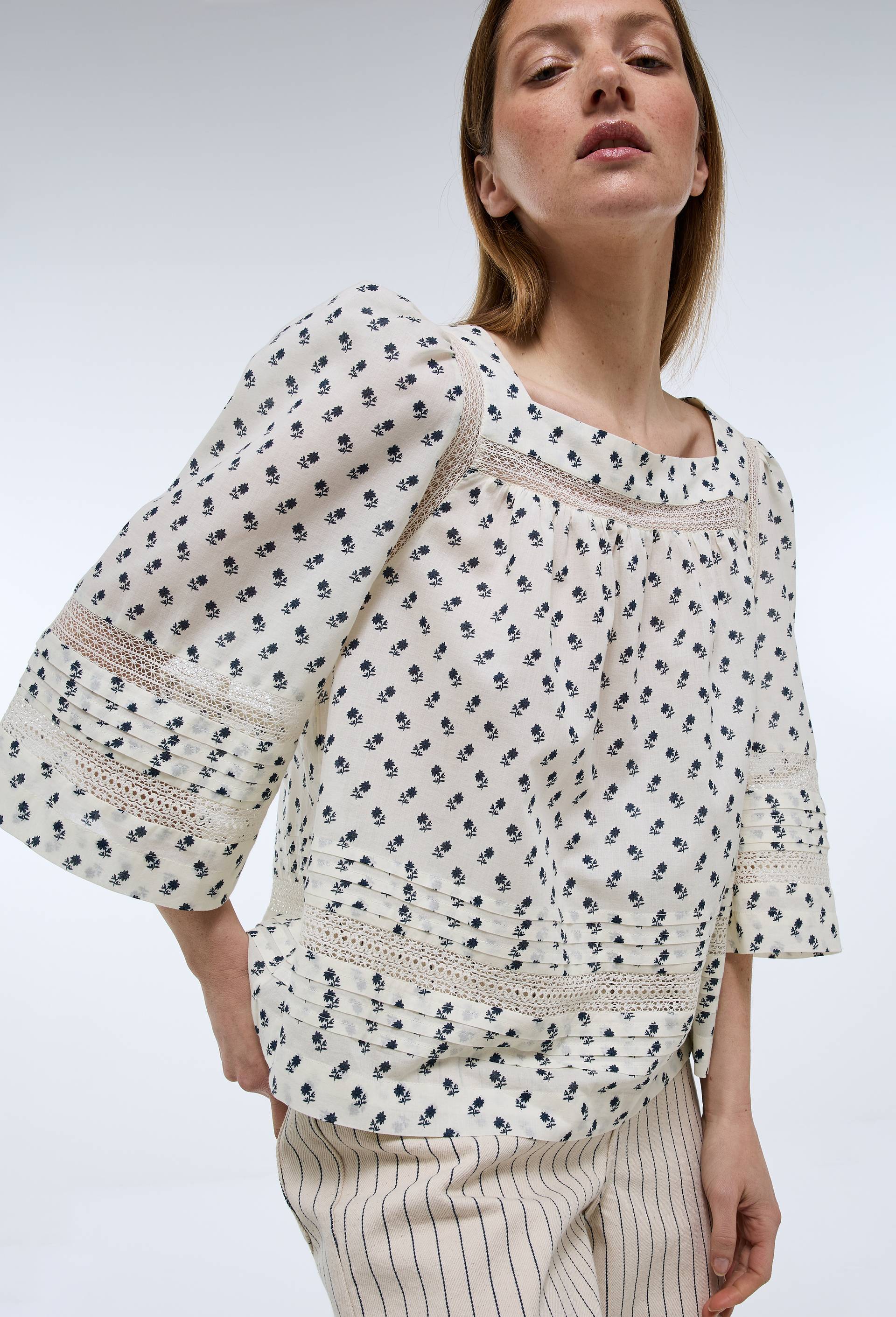 Blouse imprim&eacute;e col carr&eacute; en coton BIO GOTS, Beige clair, large image number 1