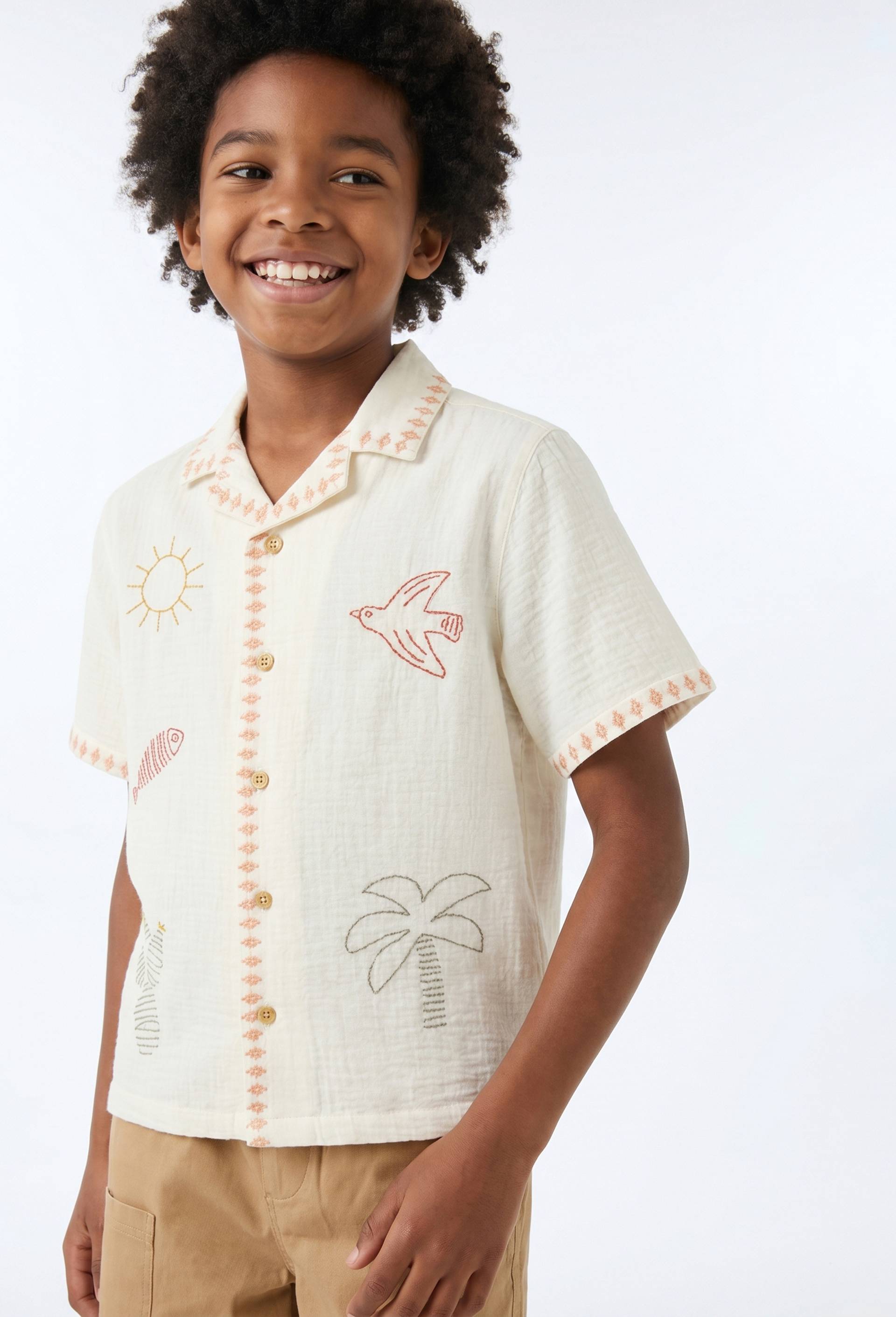 Chemise manches courtes brod&eacute;e en gaze de coton, Beige clair, large image number 1.0