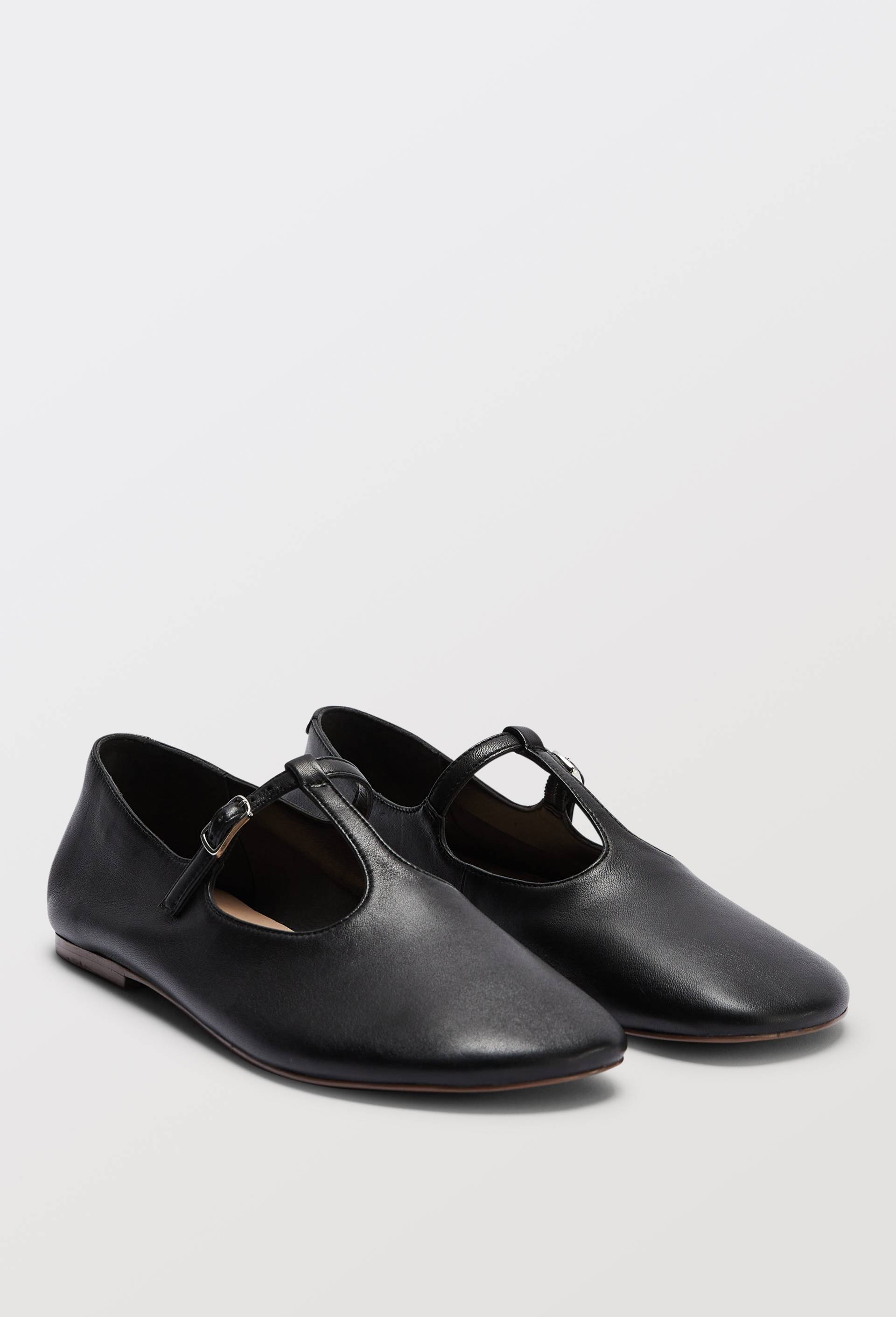 Salom&eacute;s en cuir, Noir, swatch image