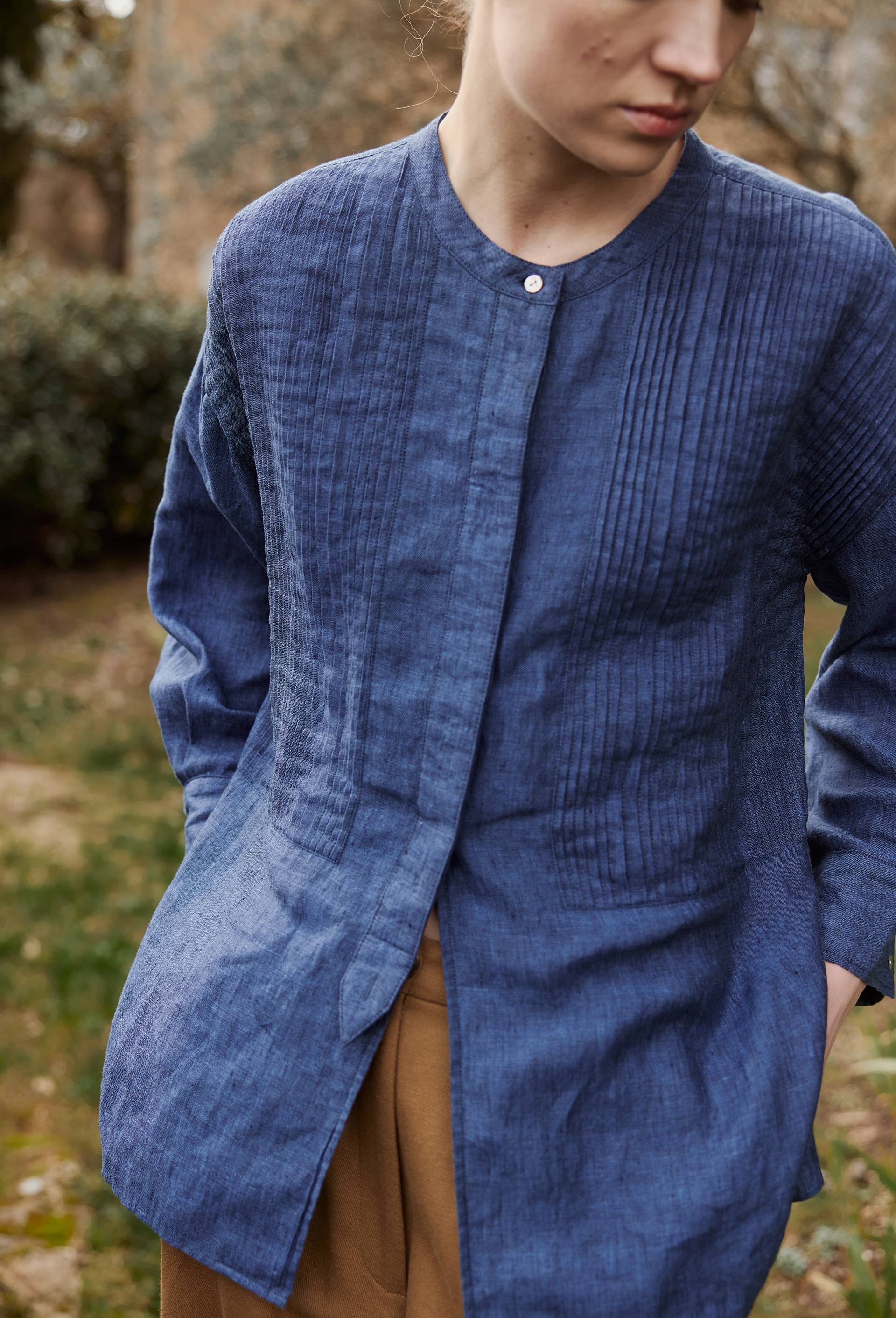 Blouse manches longues en lin, Bleu fonc&eacute;, large image number 1