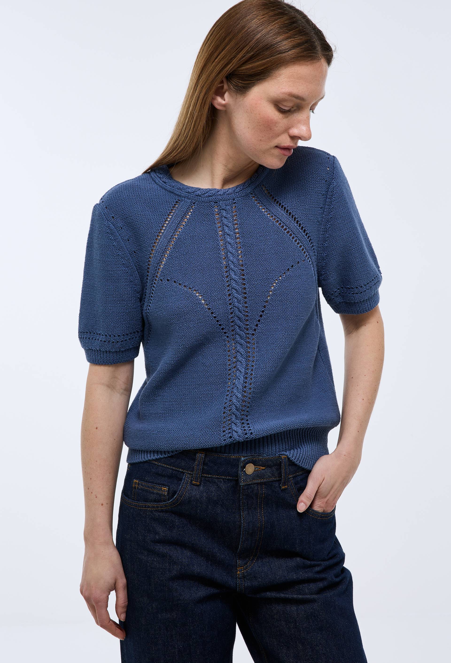 Pull manches courtes ajour&eacute; en coton, Bleu, swatch image