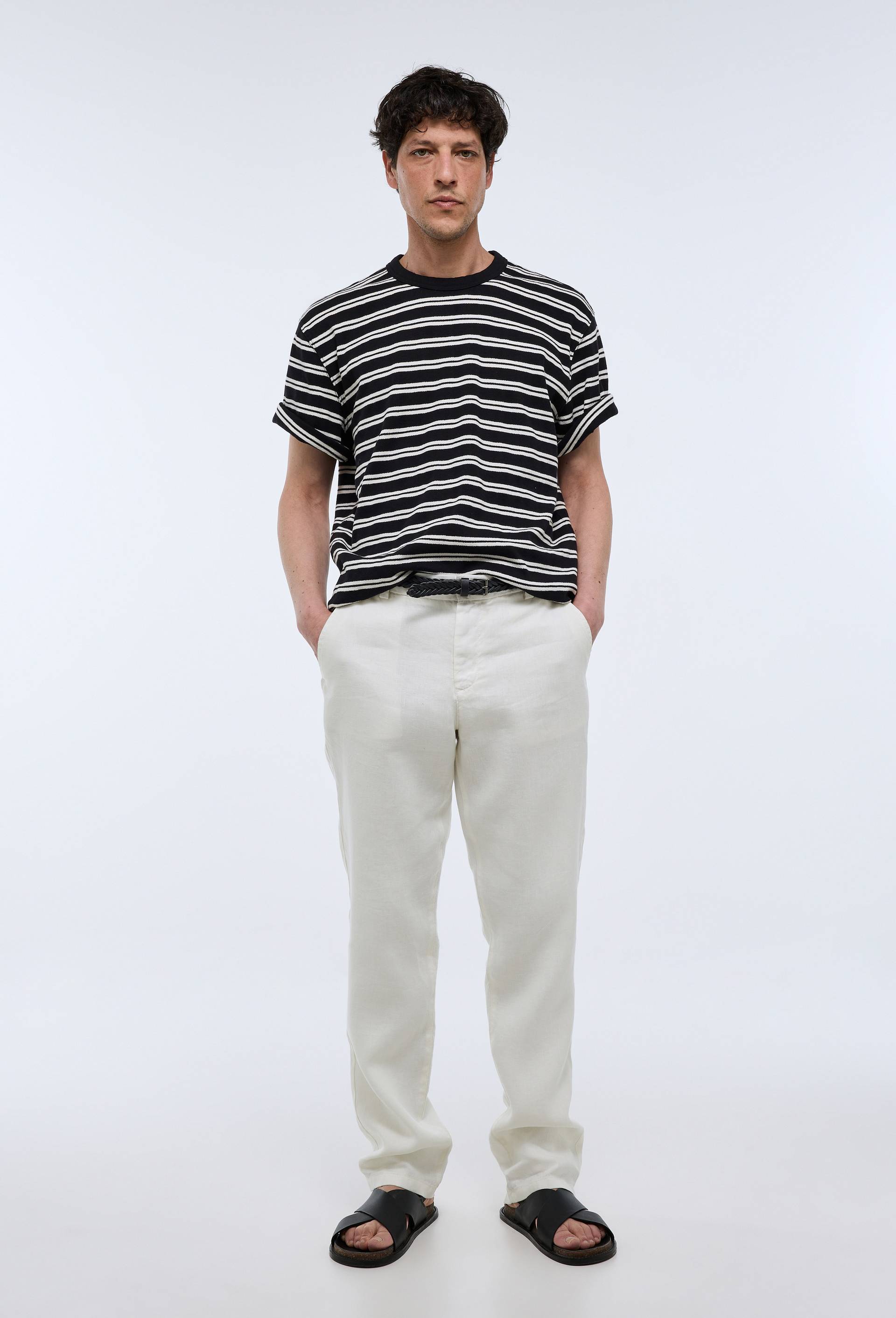 Pantalon boutonn&eacute; en lin, Beige clair, large image number 0