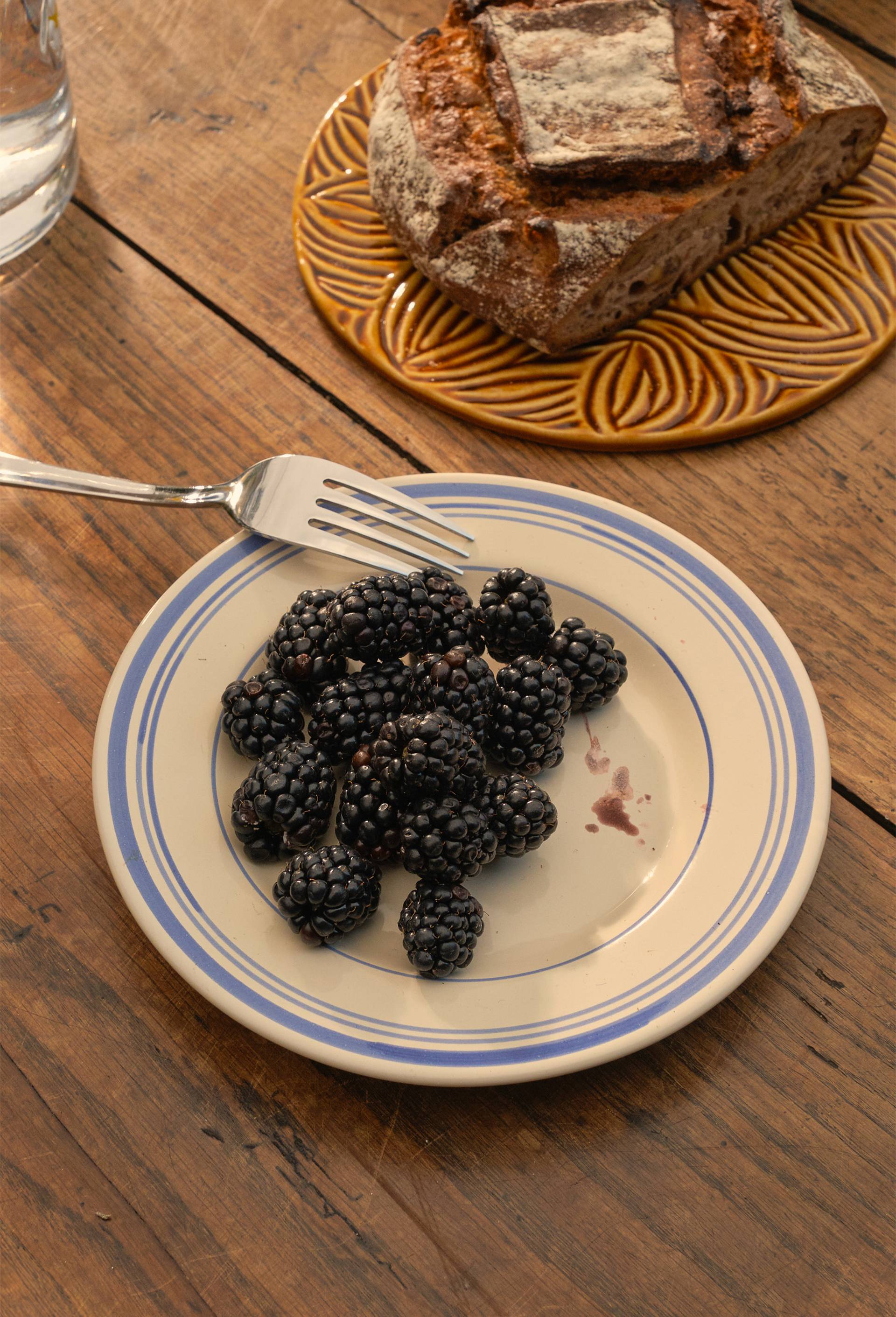 Assiette &agrave; dessert, finition liser&eacute;, 19cm, Ecru, large image number 0