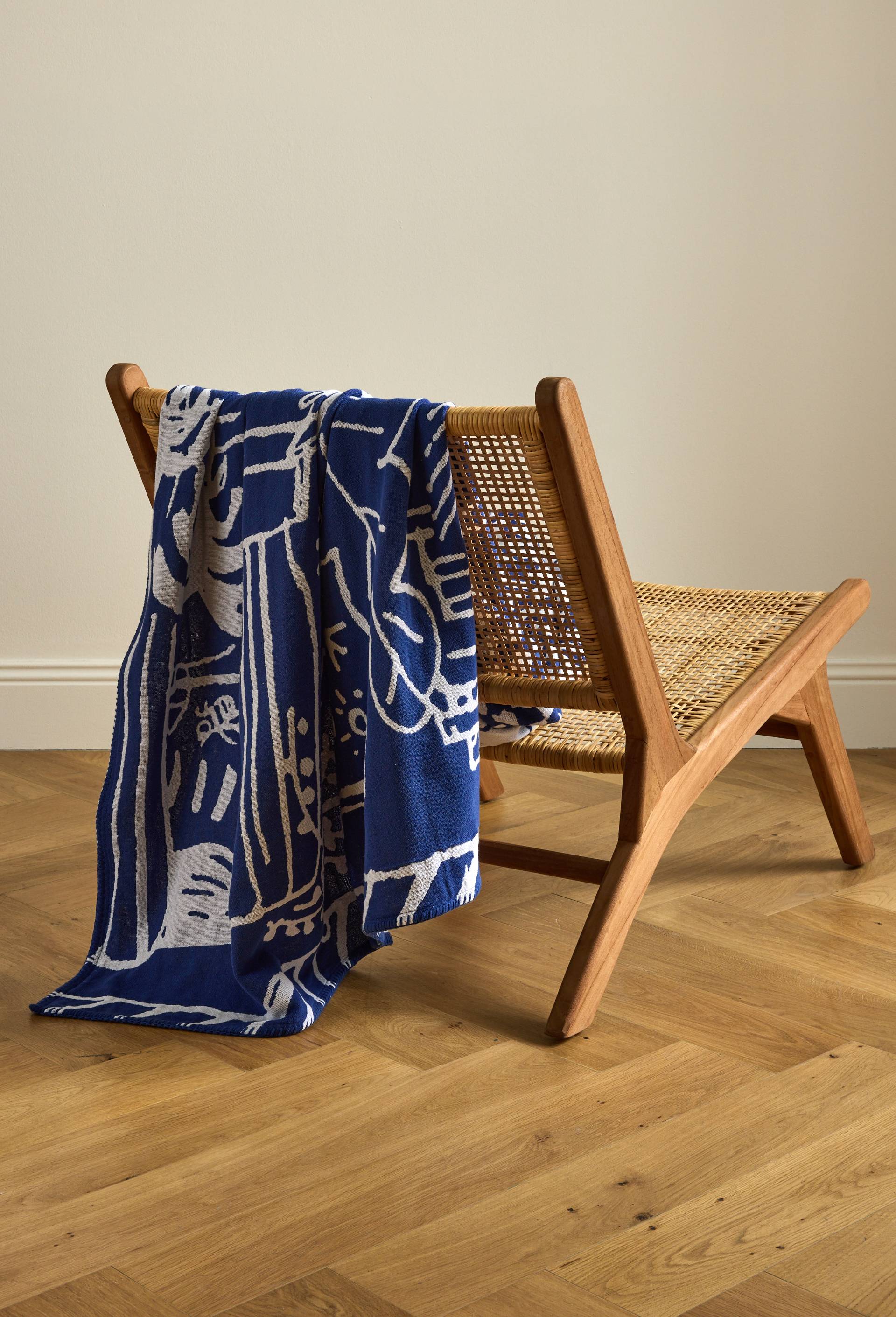 Plaid en jacquard, 130x180cm, en coton - BD GRAFT x MONOPRIX, Bleu fonc&eacute;, large image number 1