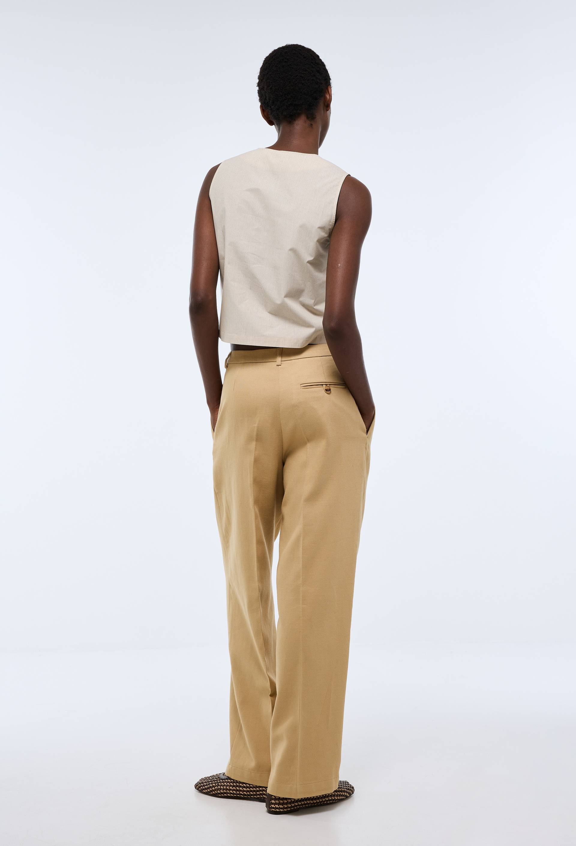 Pantalon fluide en coton et lin &agrave; pinces, Beige, large image number 1
