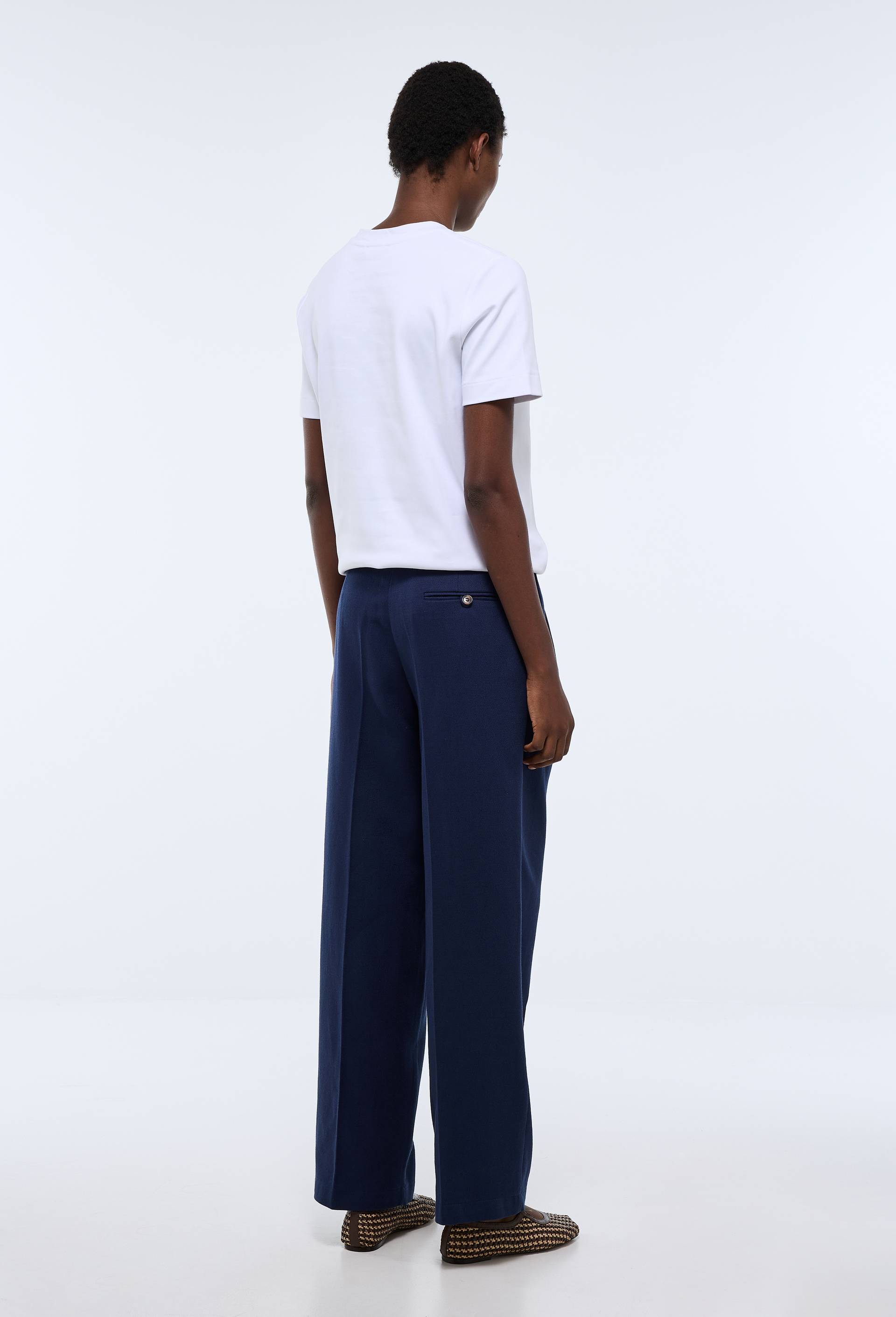 Pantalon fluide en coton et lin &agrave; pinces, Bleu fonc&eacute;, large image number 1