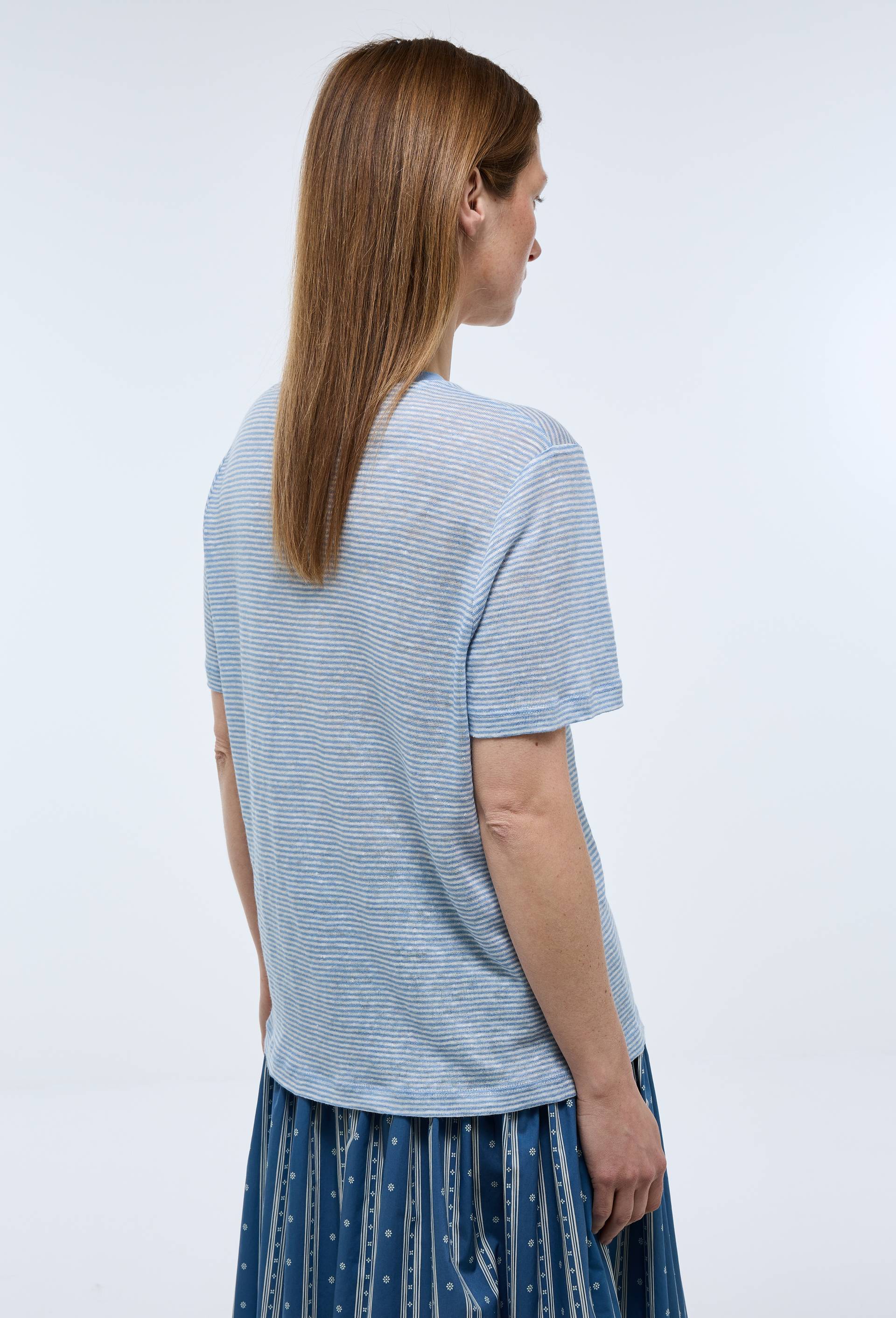 T-shirt &agrave; manches courtes ray&eacute; en lin, Bleu, large image number 1.0