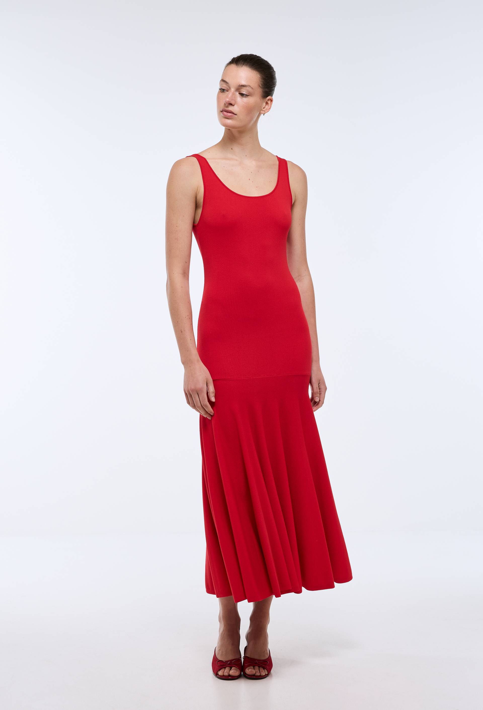 Robe maille taille basse &eacute;vas&eacute;e, Rouge, large image number 1