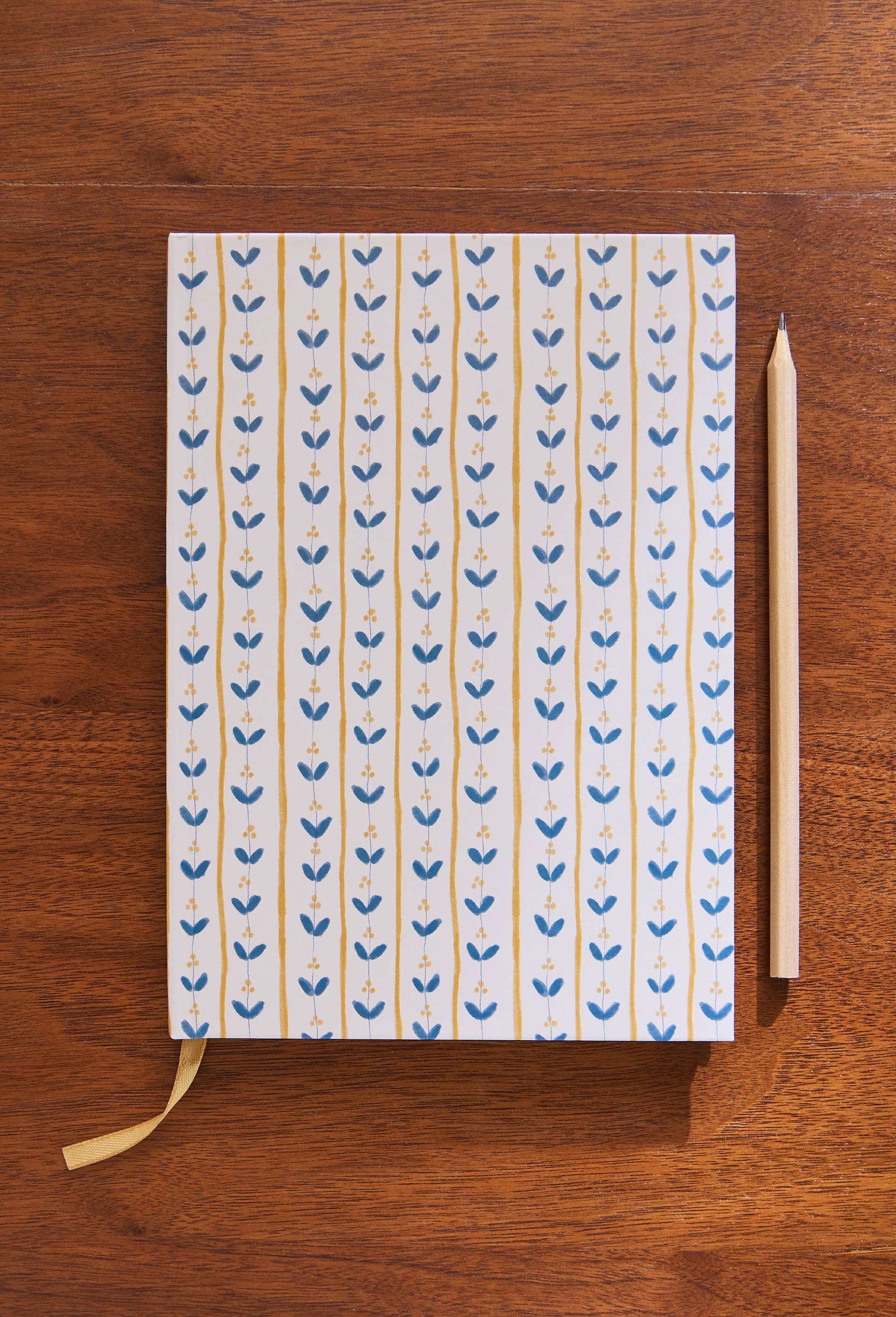 Carnet A5 lign&eacute;, 80 pages, Beige, large image number 0