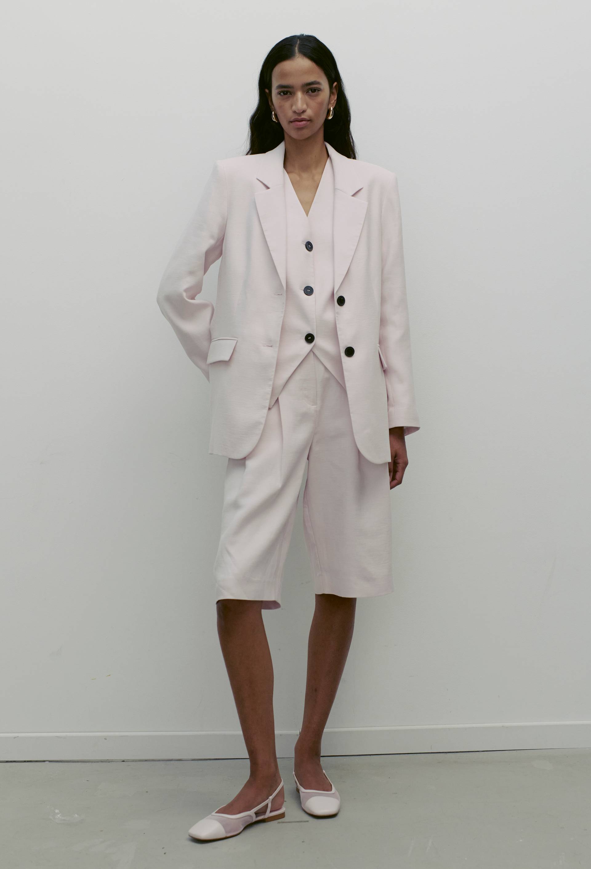 Bermuda uni contenant du coton, Rose clair, large