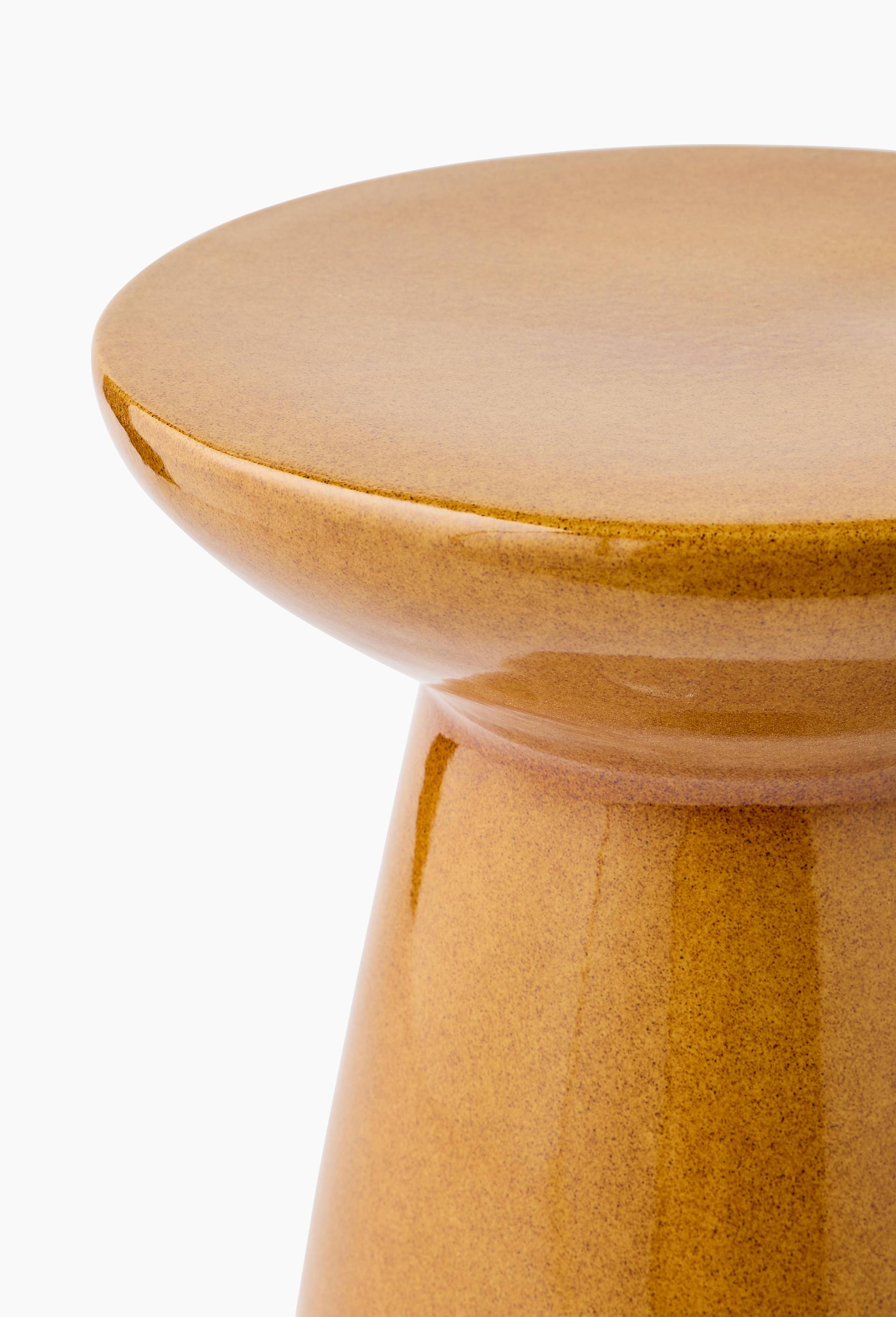 Tabouret totem, 35.5xH42.5cm, en c&eacute;ramique, Brun, large image number 2