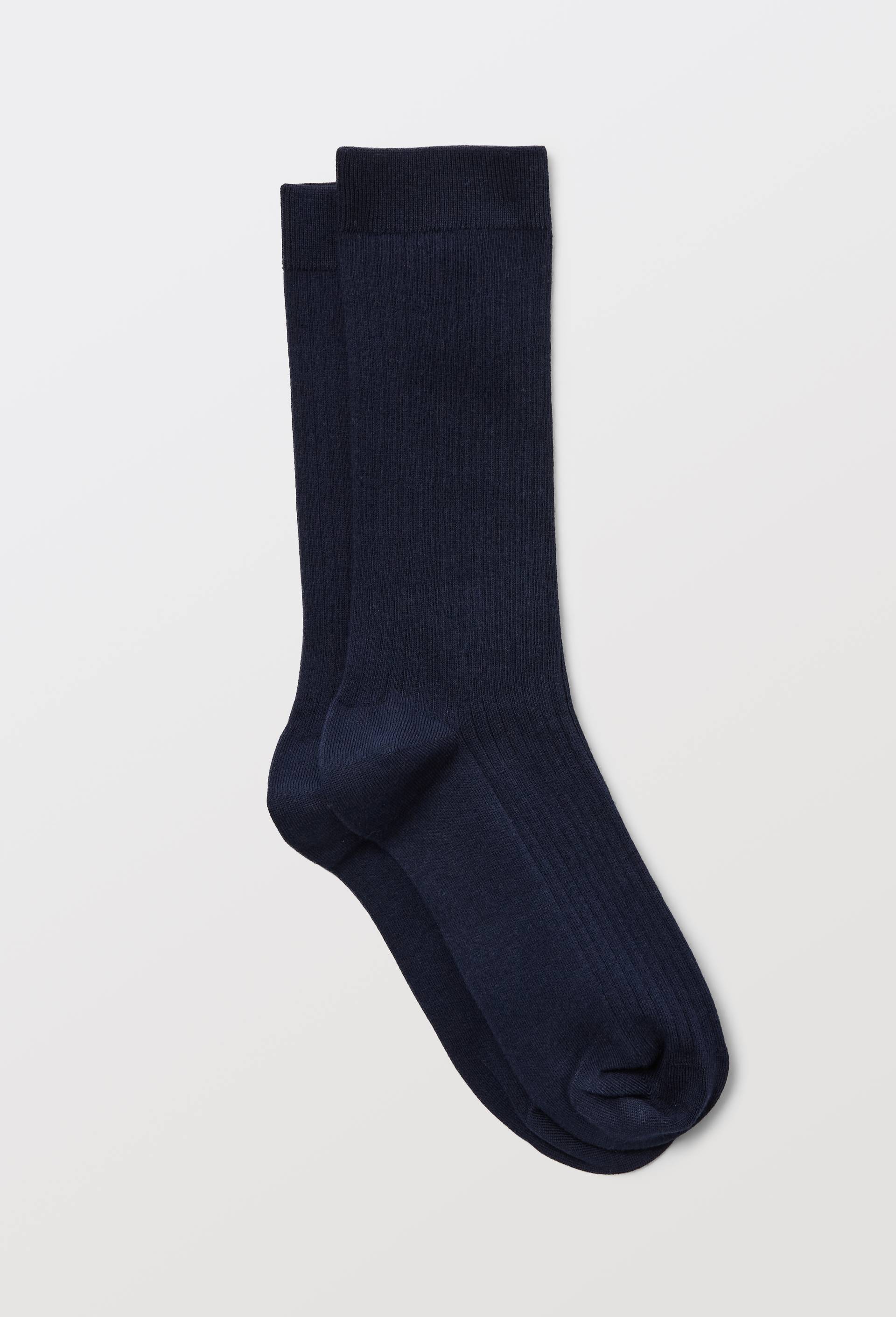 Paire de chaussettes unies en coton, Bleu fonc&eacute;, swatch image