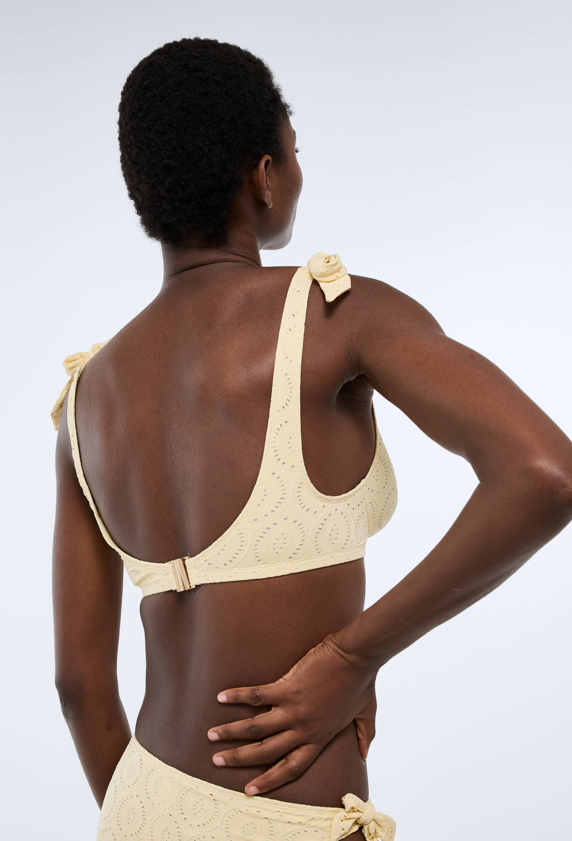 Haut de maillot de bain HORTENSE, Jaune clair, large image number 2.0