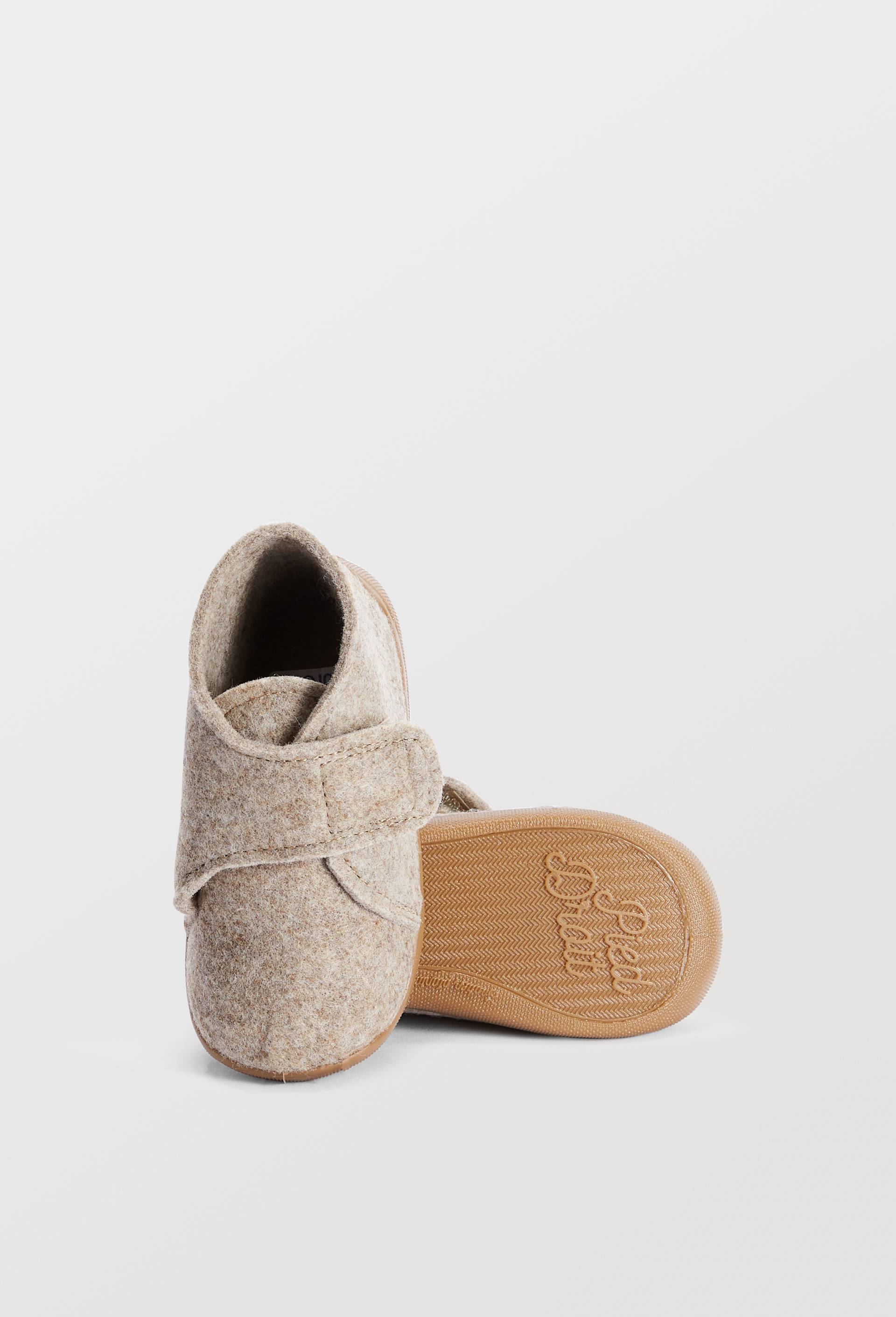 Chaussons b&eacute;b&eacute; en feutrine, Beige fonc&eacute;, large image number 2.0