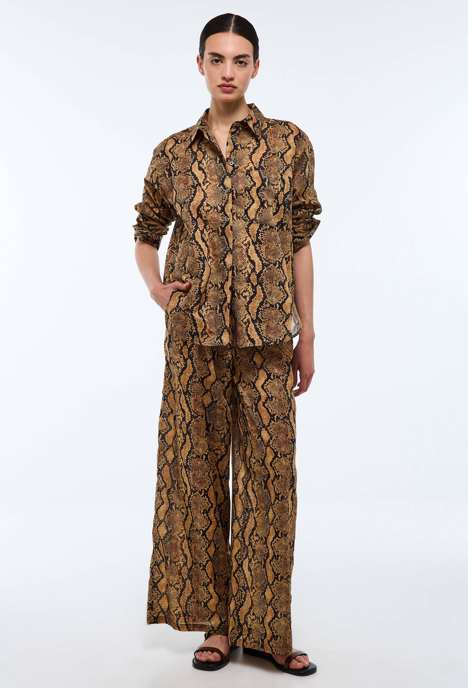 Pantalon large en coton imprim&eacute; python, Brun clair, large image number 1