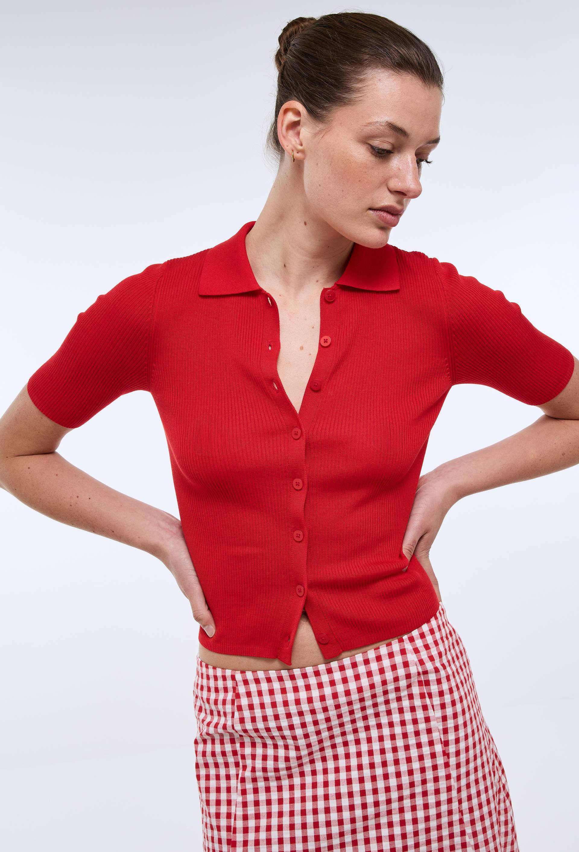 Cardigan manches courtes col polo &agrave; c&ocirc;tes, Rouge, swatch image