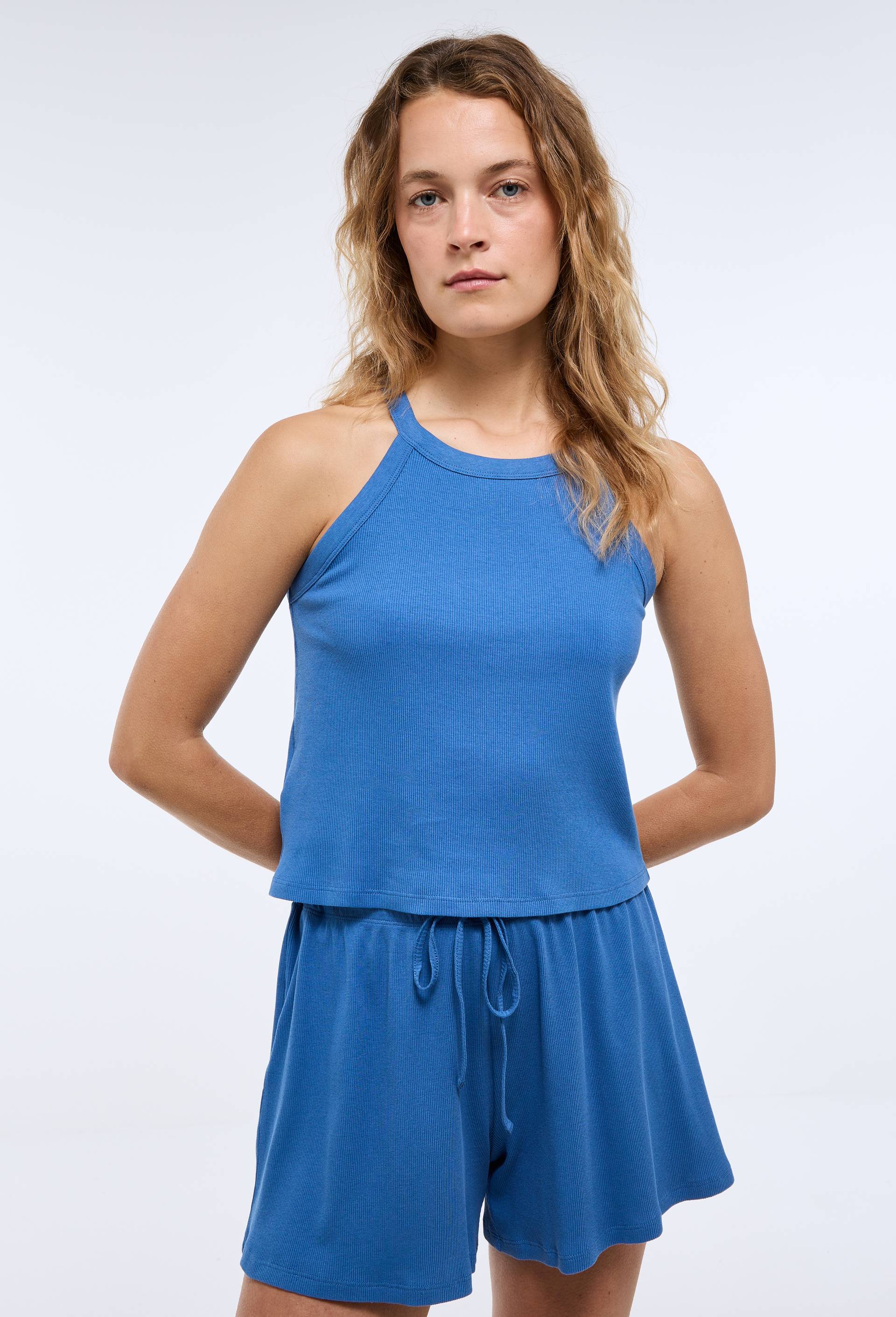 Top uni en coton c&ocirc;tel&eacute; bio GOTS, Bleu, large image number 0