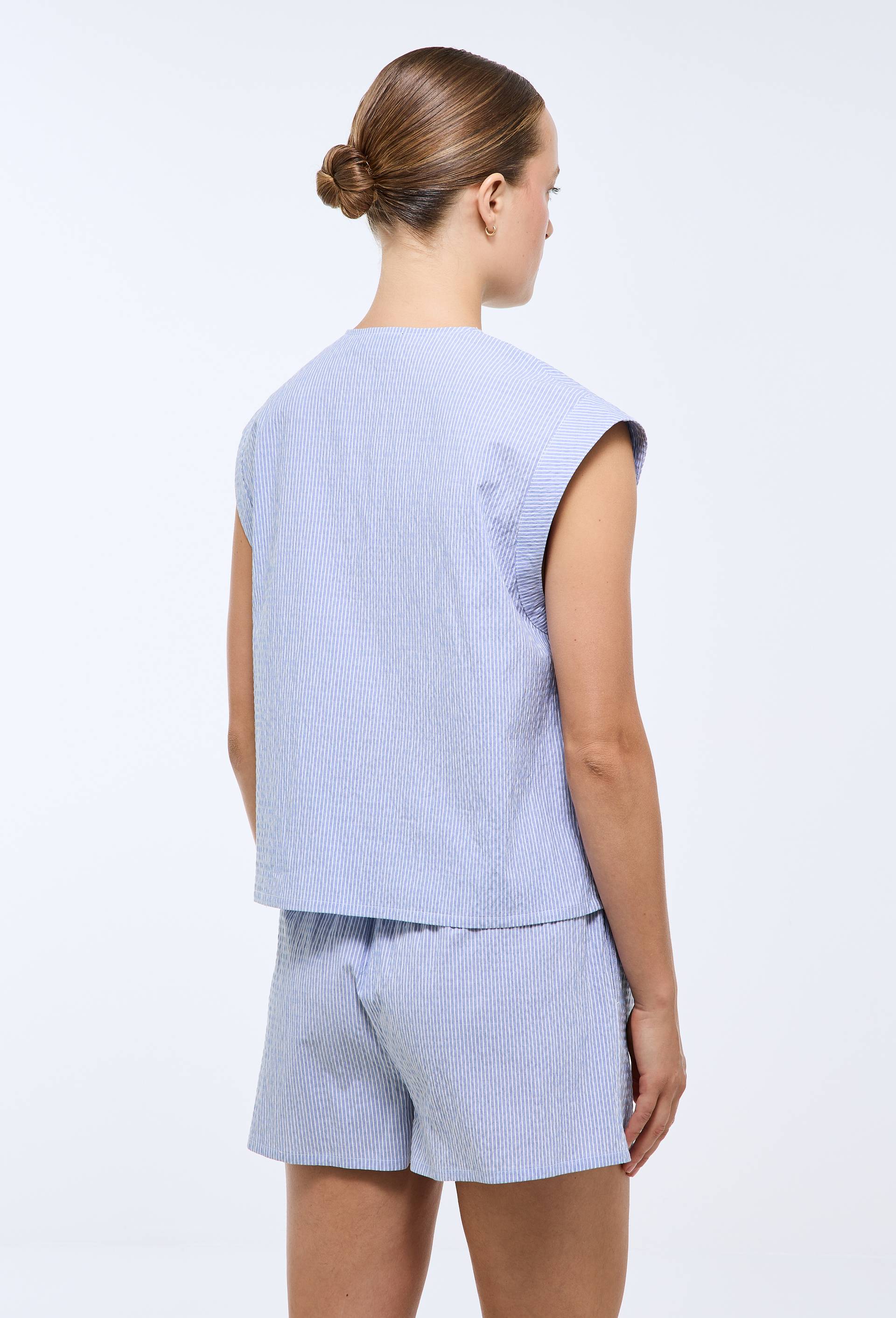 Pyjashort ray&eacute; sans manches, Bleu clair, large image number 1