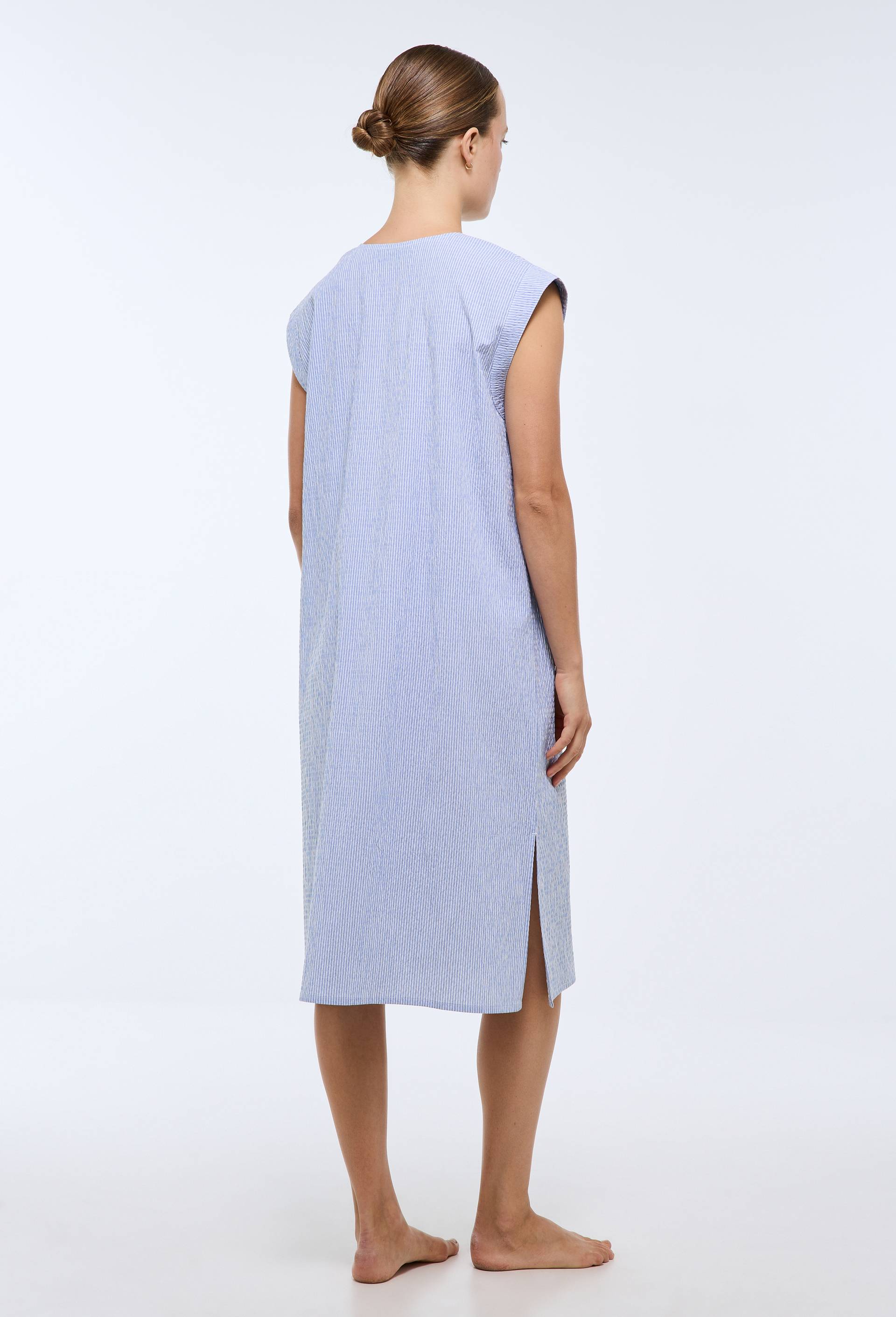 Chemise de nuit ray&eacute;e sans manches en coton, Bleu clair, large image number 1