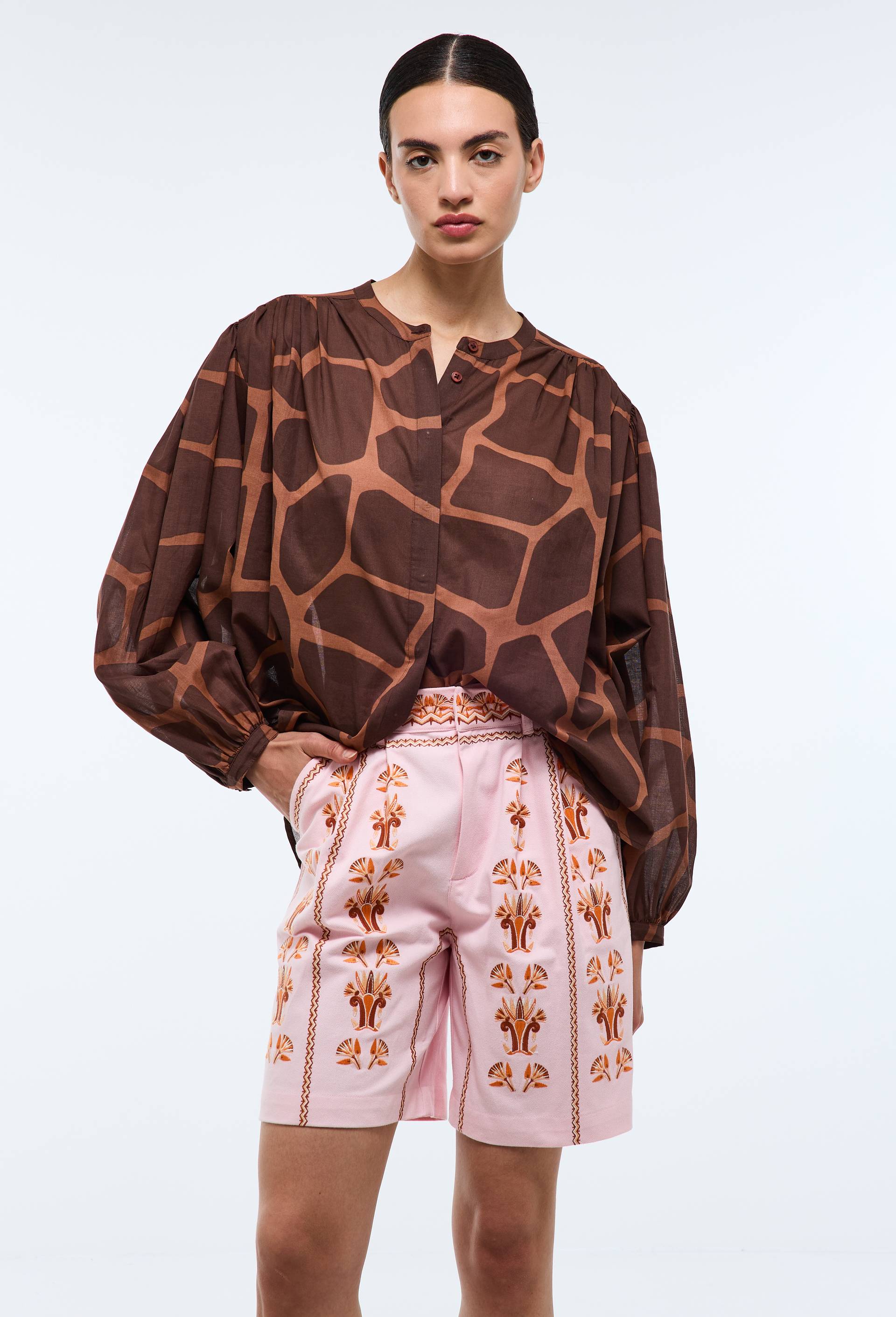 Bermuda brod&eacute; en coton BIO GOTS - LOUIS BARTHELEMY x MONOPRIX, Rose, large image number 0.0