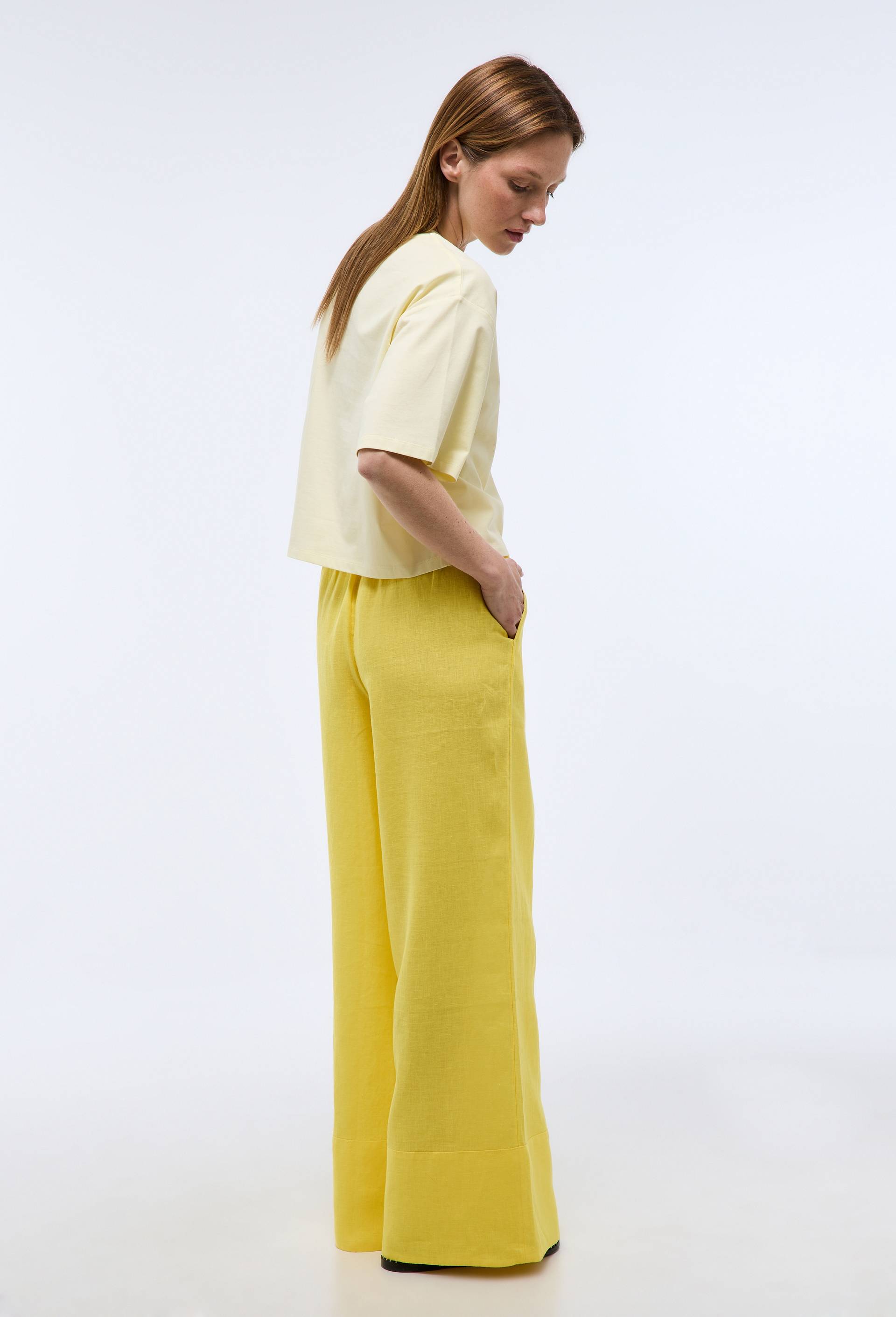 Pantalon large &agrave; taille &eacute;lastiqu&eacute;e en lin, Jaune, large image number 1