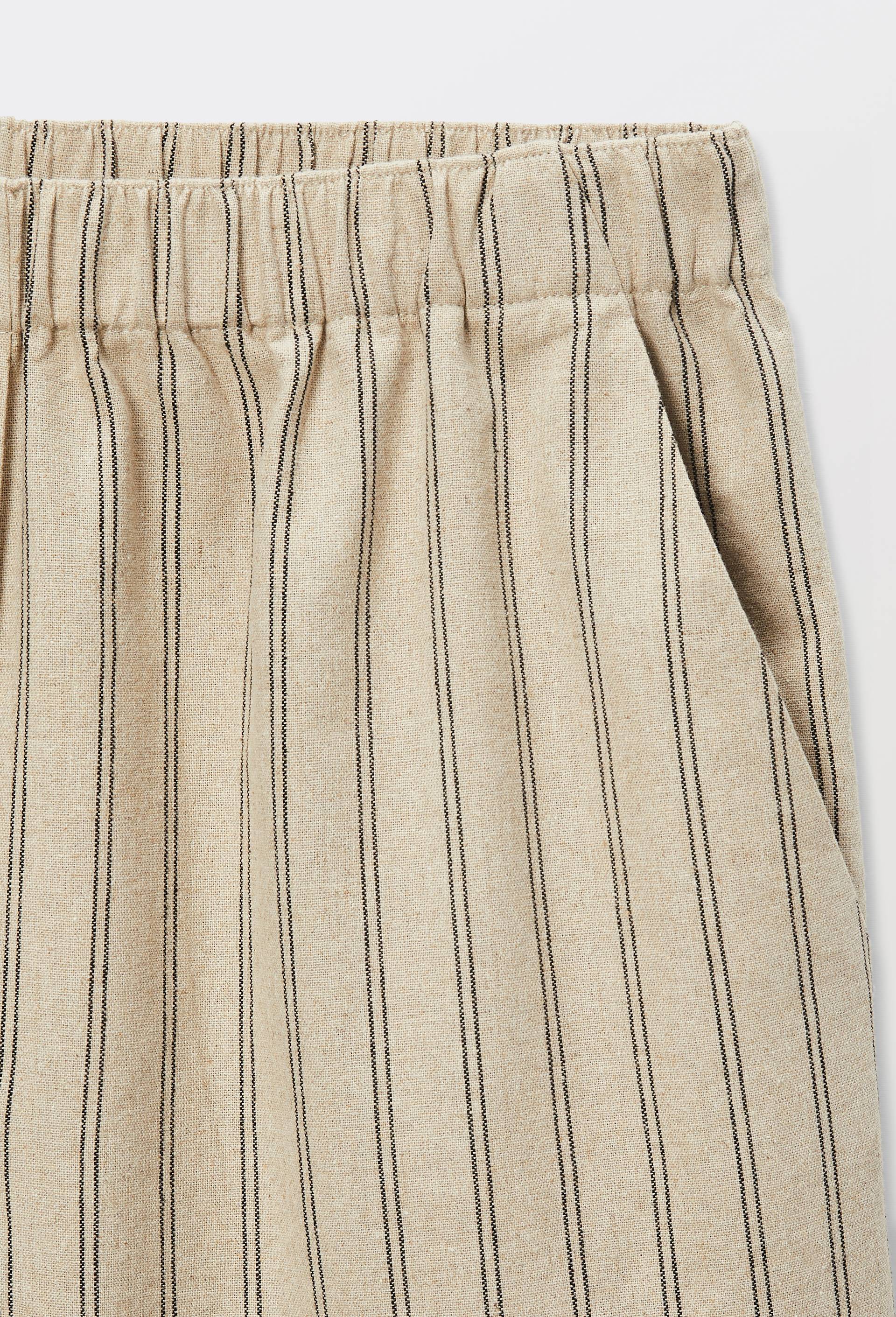 Short ray&eacute; &eacute;lastiqu&eacute; en lin et coton, Beige clair, large image number 3