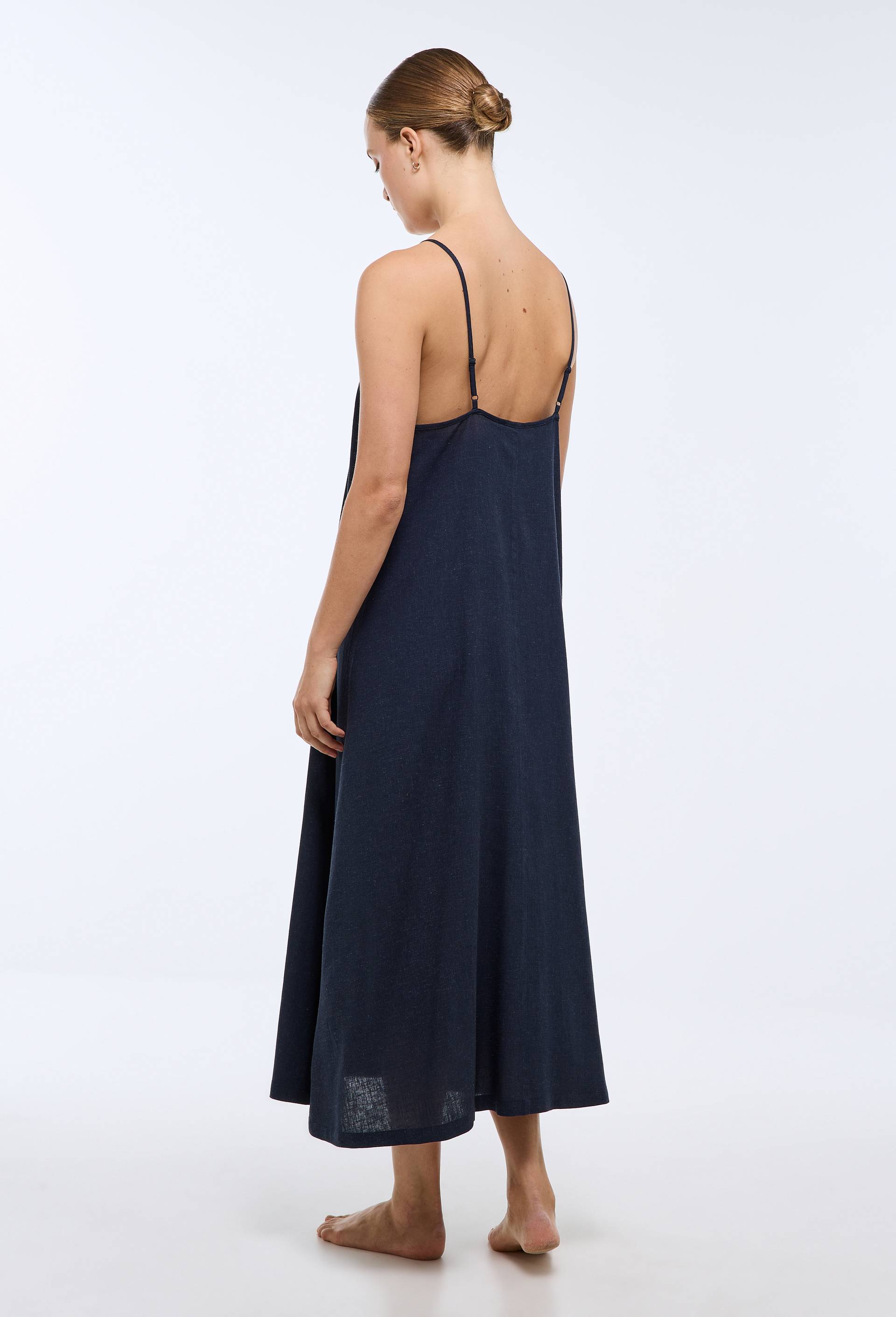 Chemise de nuit en viscose et lin, Bleu fonc&eacute;, large image number 1.0