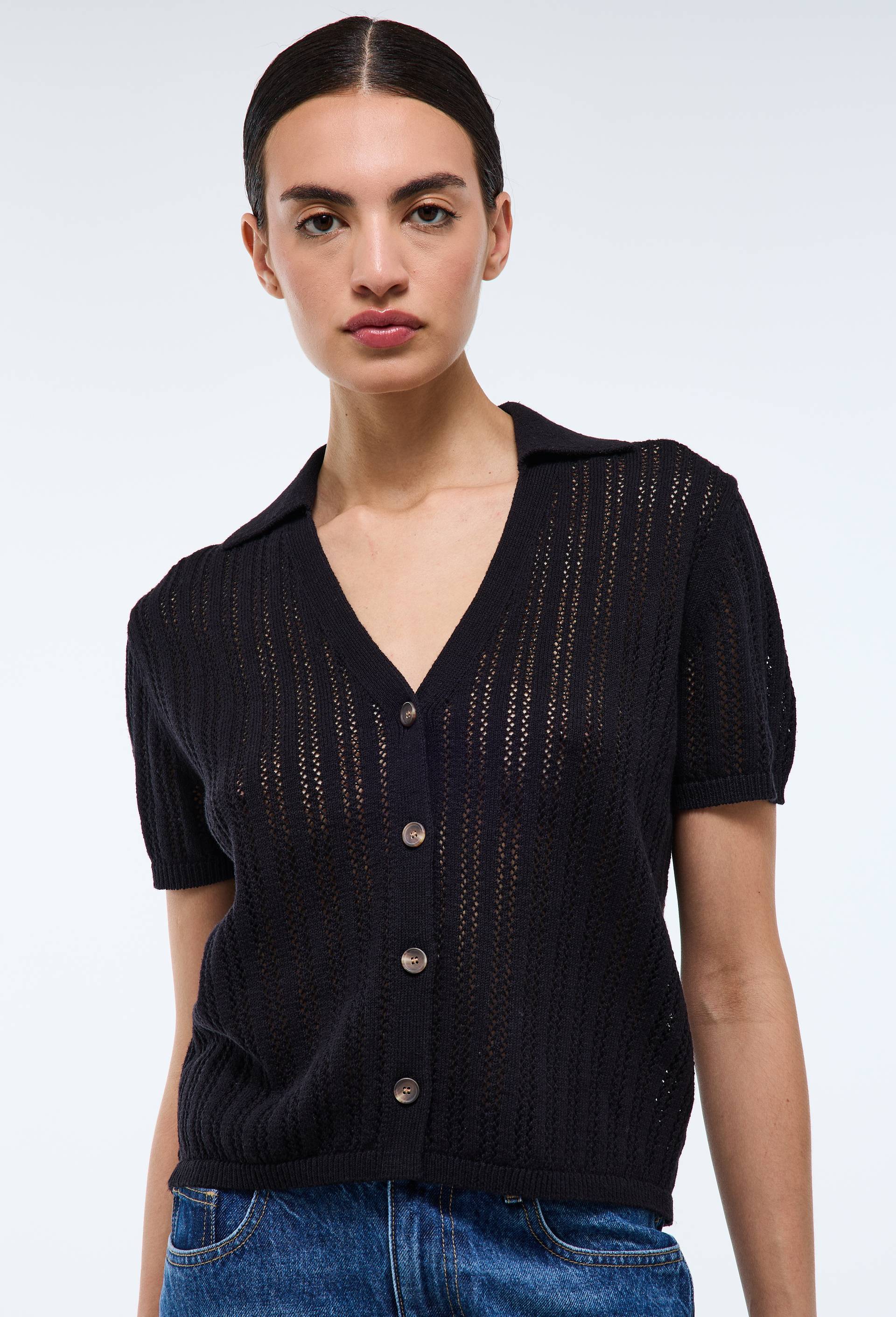 Cardigan col polo manches courtes en maille ajour&eacute;e, Noir, large image number 0