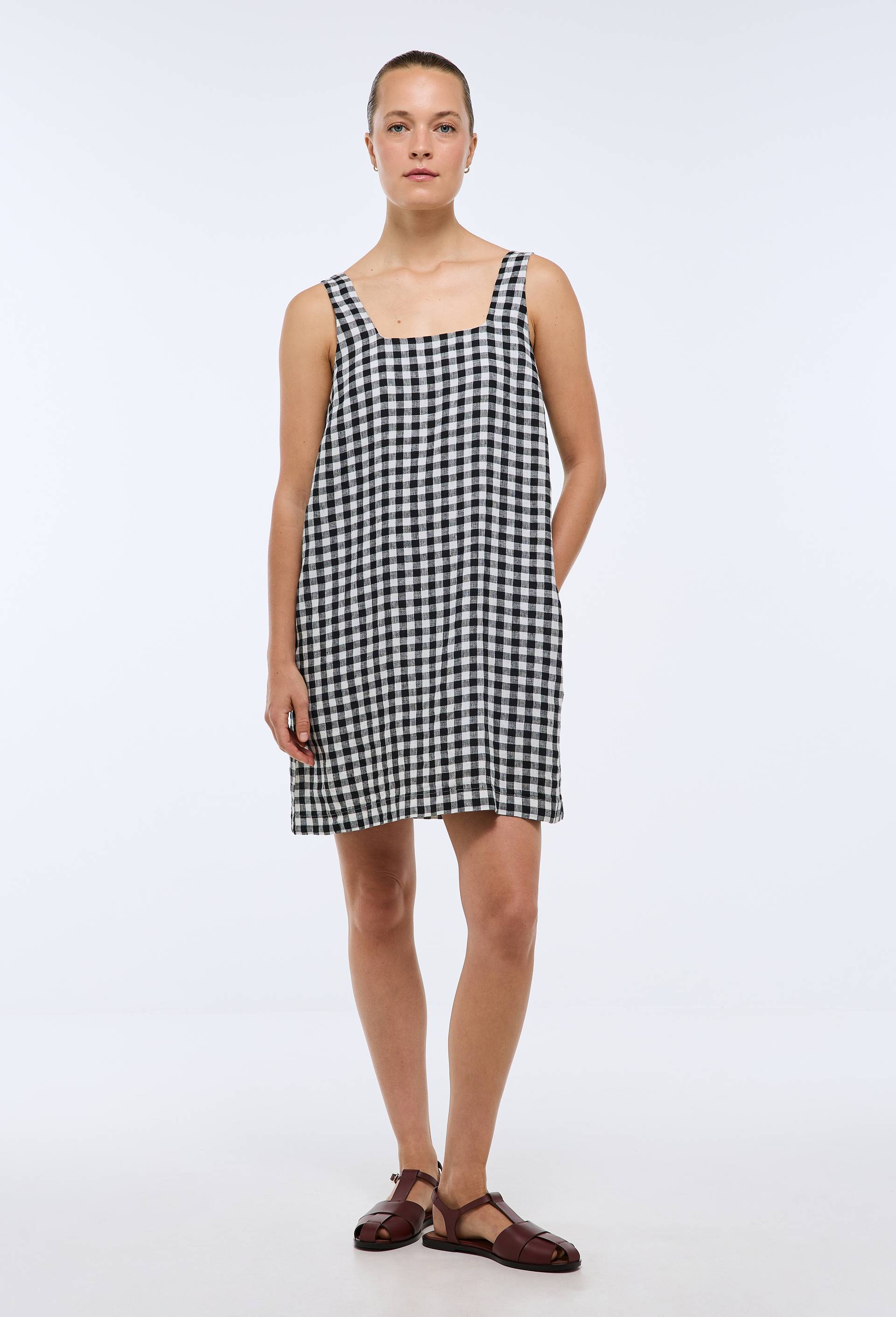 Robe courte vichy en lin, Noir, large image number 0.0