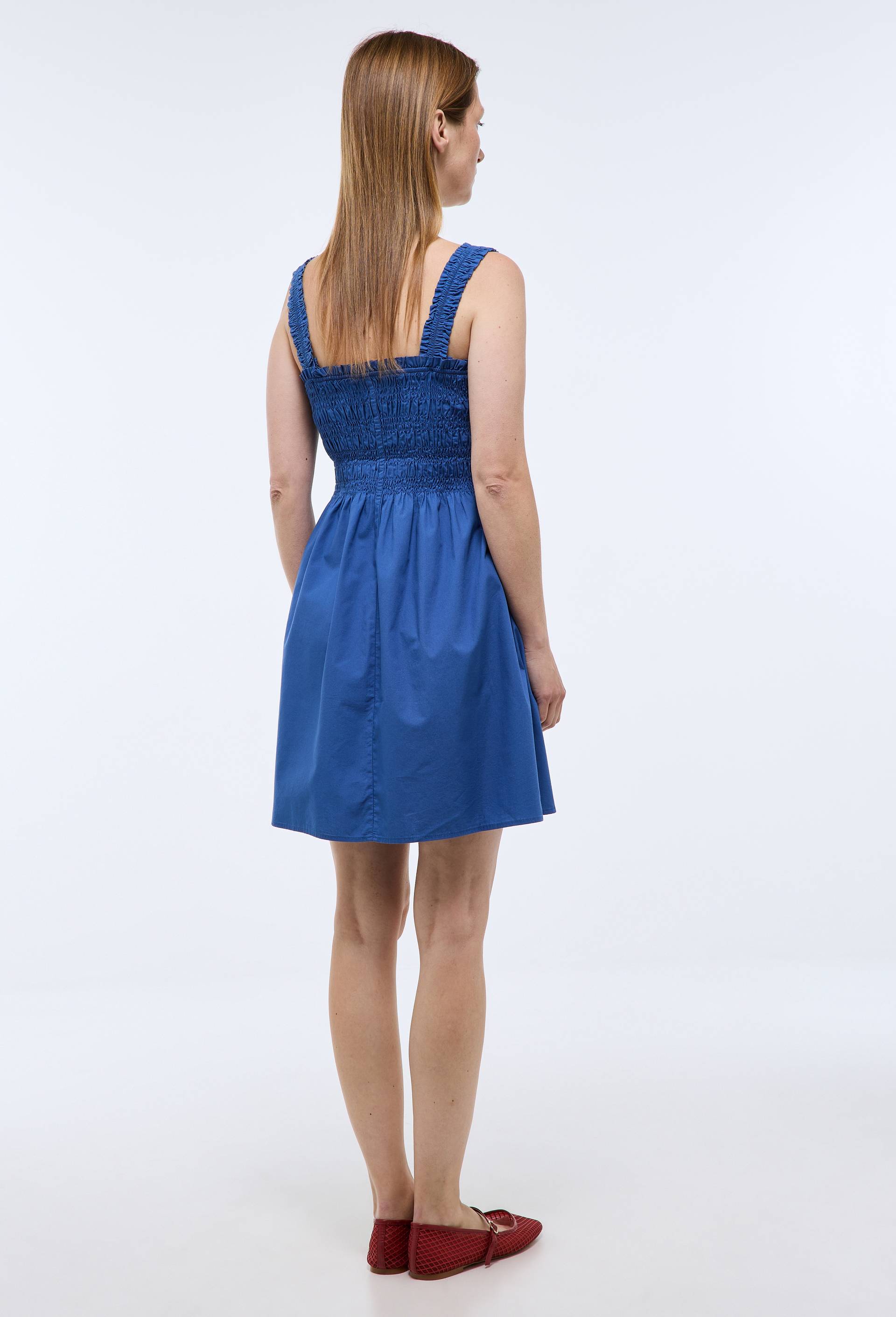Robe courte smock&eacute;e en coton BIO GOTS, Bleu, large image number 2.0