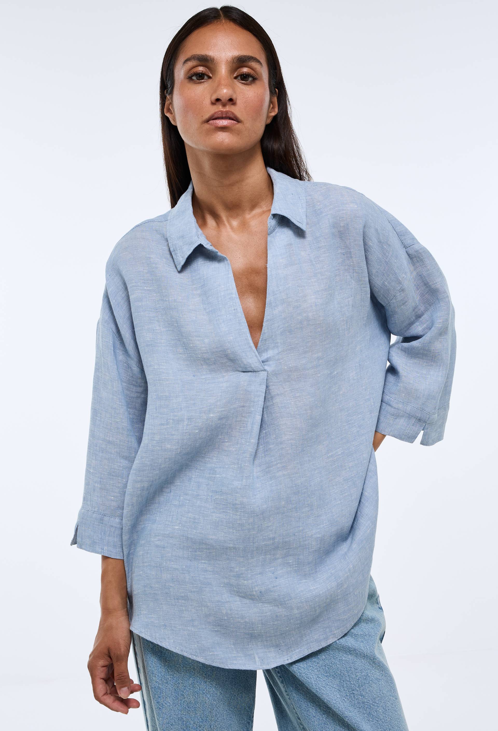 Blouse manches trois quarts unie en lin, Bleu, swatch image