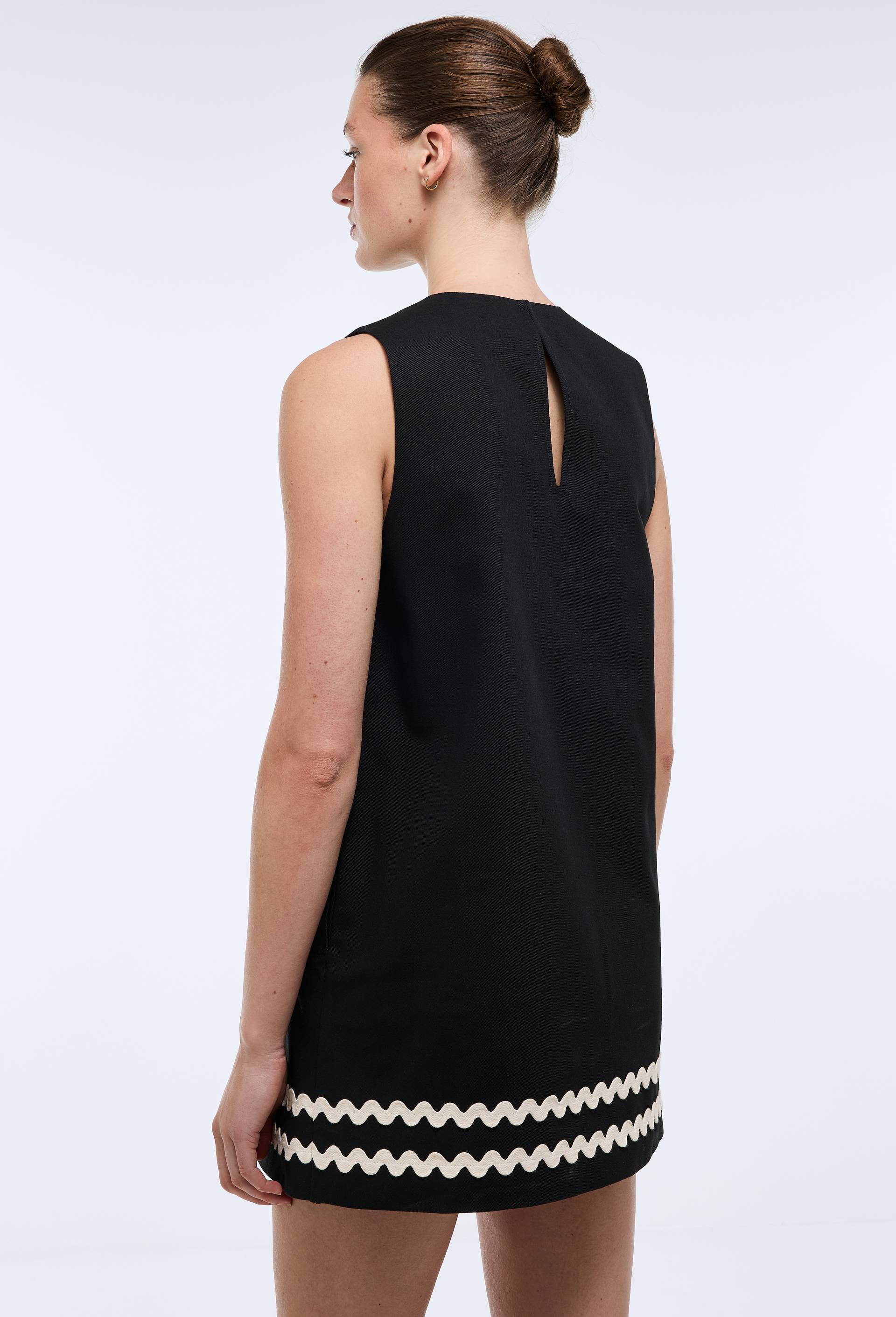 Robe courte unie en coton BIO GOTS, Noir, large image number 3