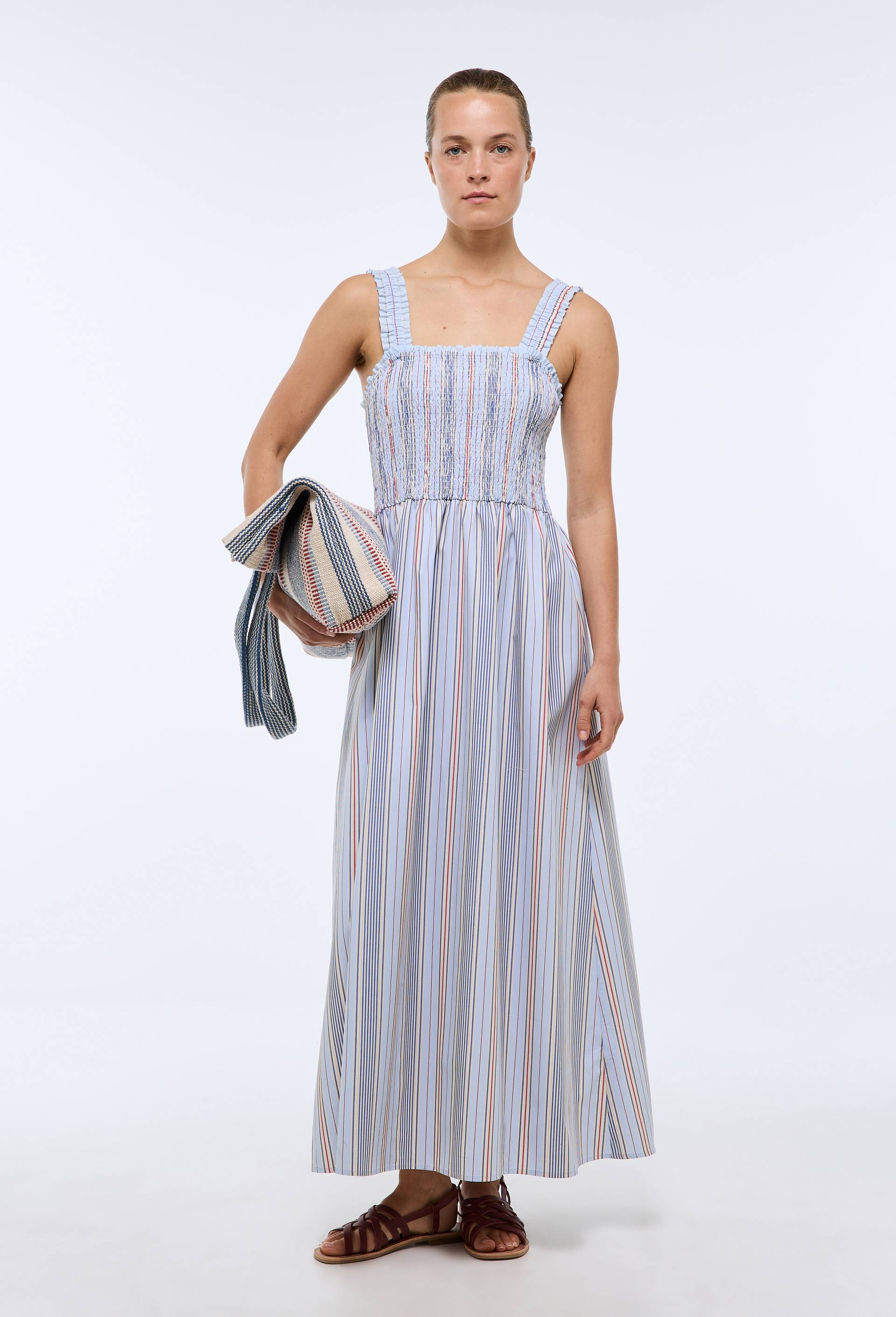 Robe midi smock&eacute;e et ray&eacute;e avec bretelles amovibles en coton BIO GOTS, Bleu clair, large image number 0.0
