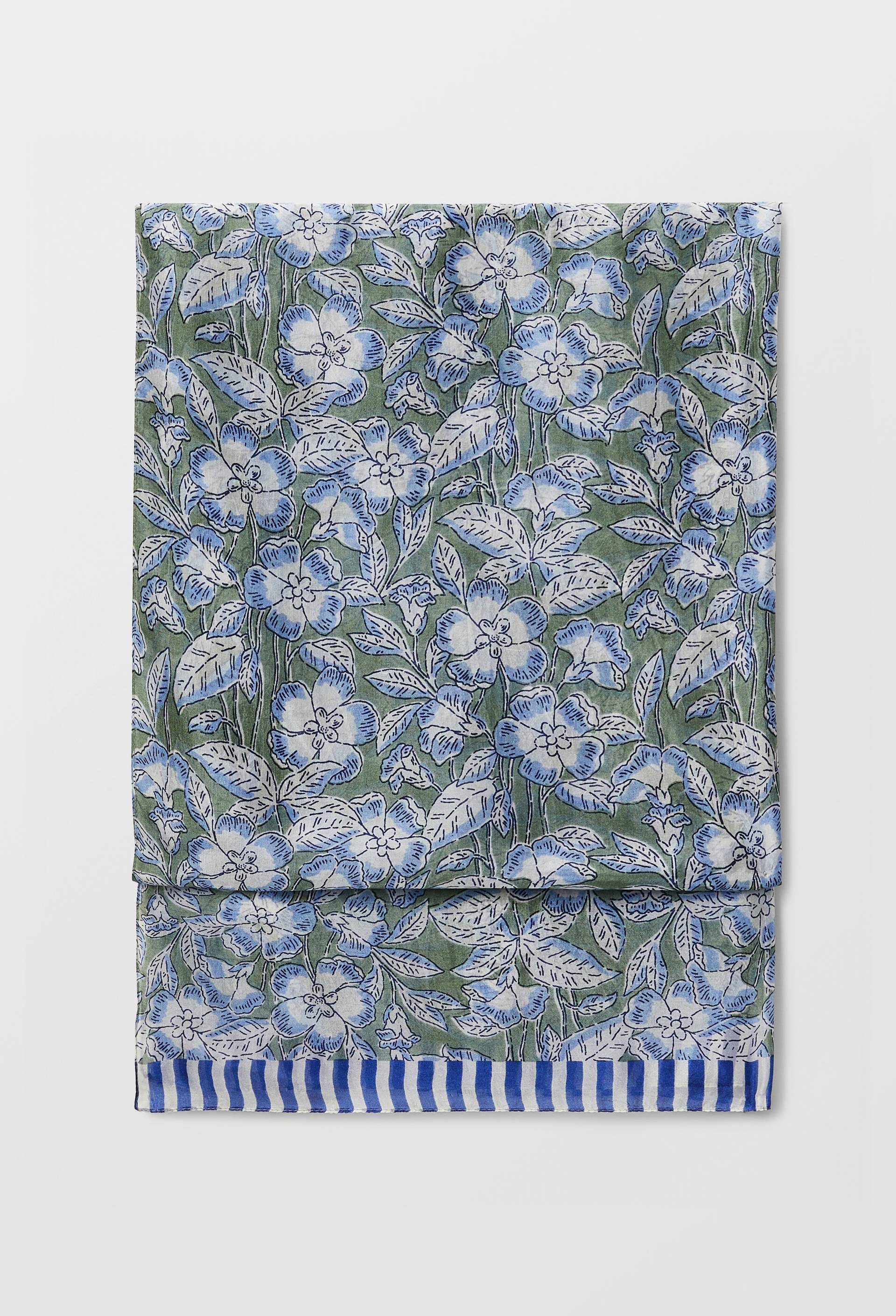 Etole imprim&eacute;e en soie, Vert, large image number 0