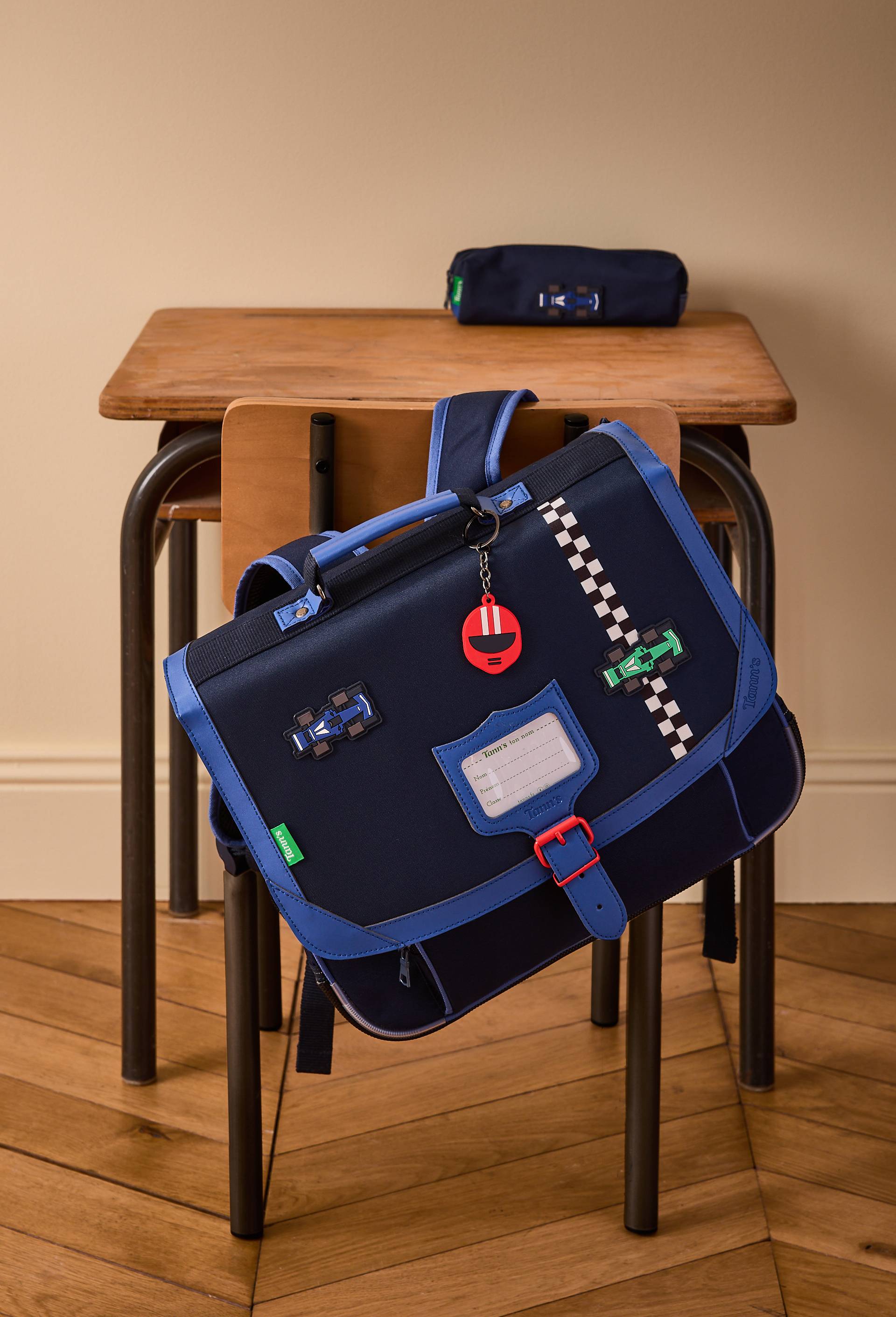 Cartable F1 38cm, Bleu fonc&eacute;, large image number 2.0