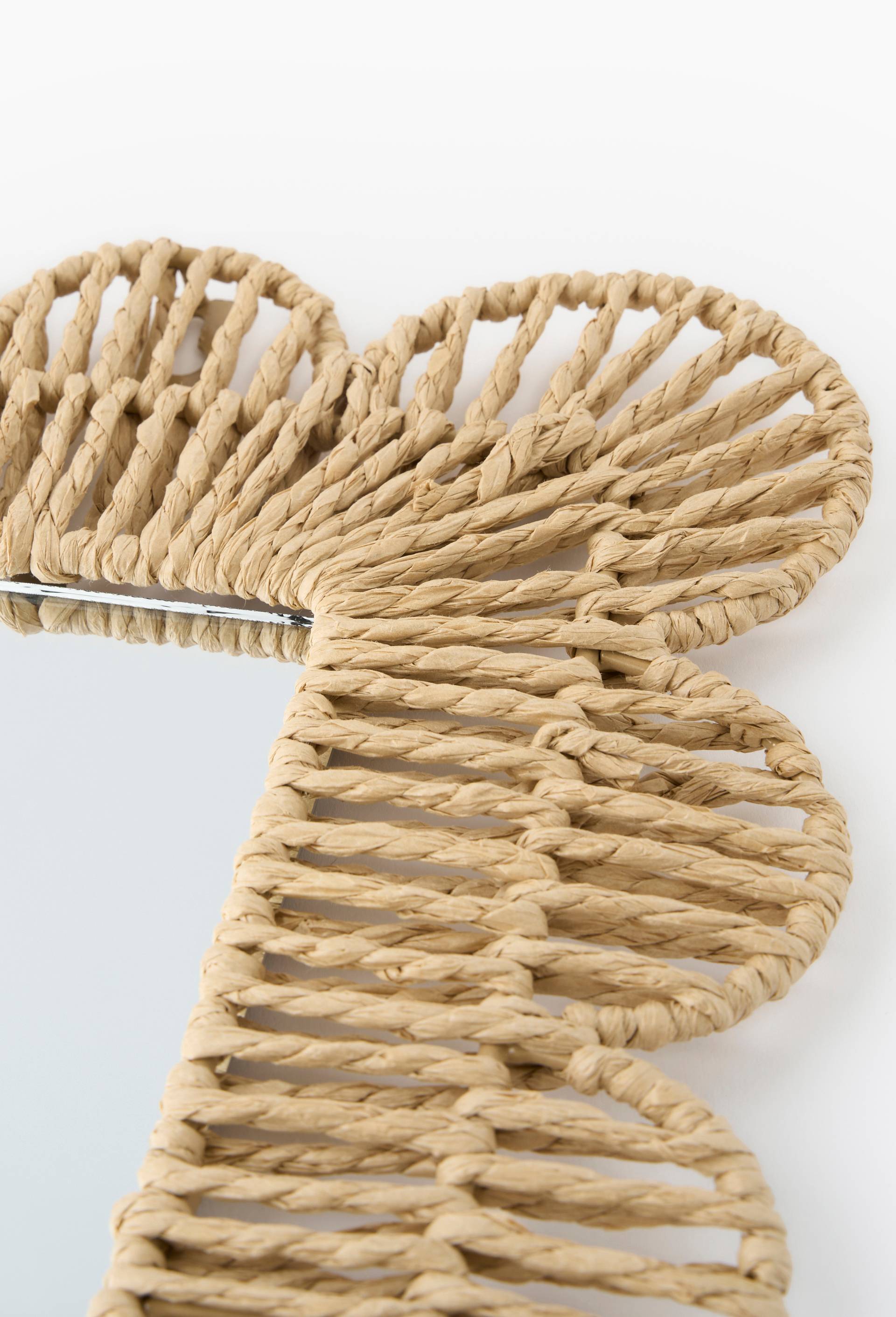 Miroir festonn&eacute;, 40 x 60 x 0,8 cm, en papier, Beige clair, large image number 2