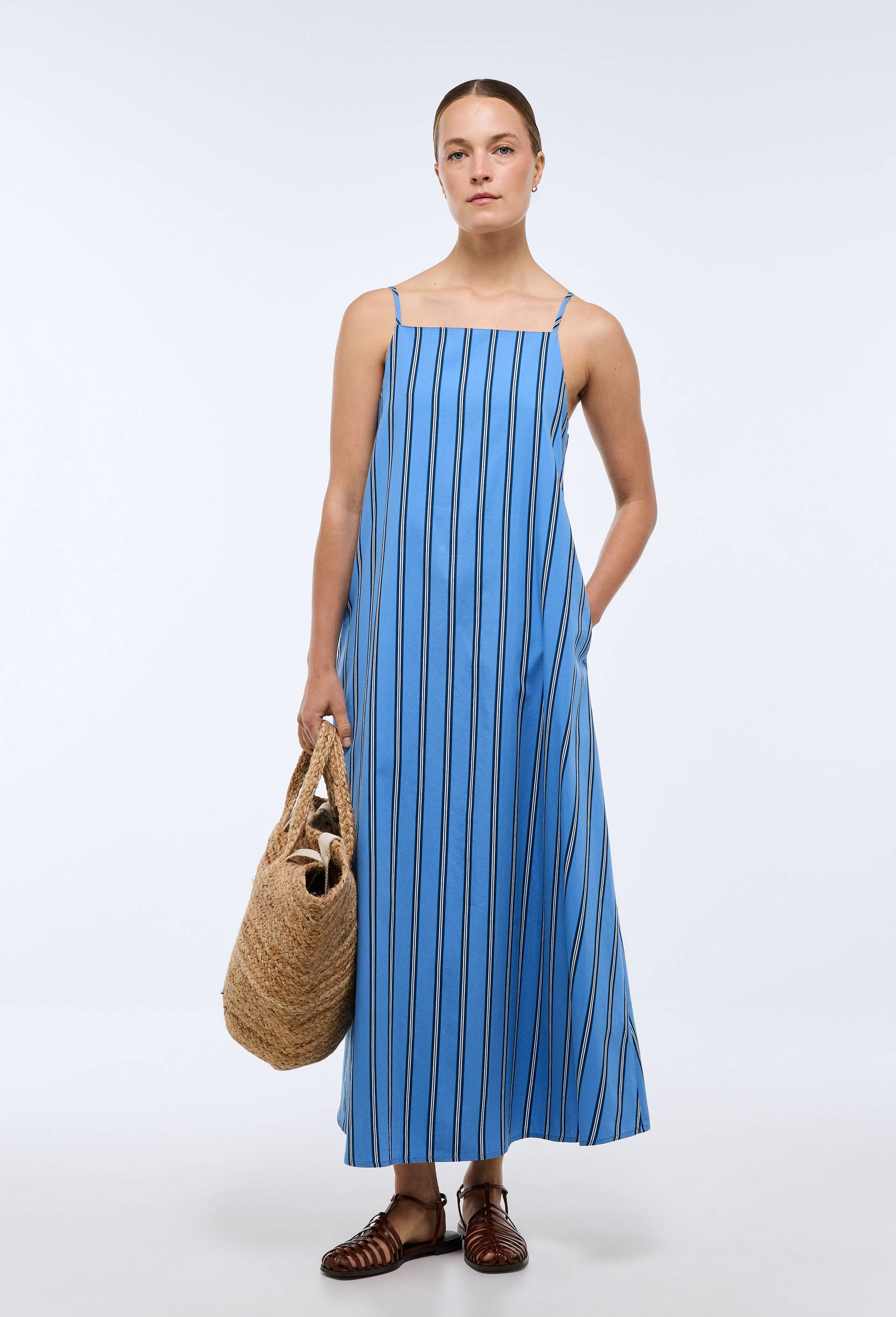 Robe longue fines bretelles ray&eacute;e en coton BIO GOTS, Bleu, large image number 1.0