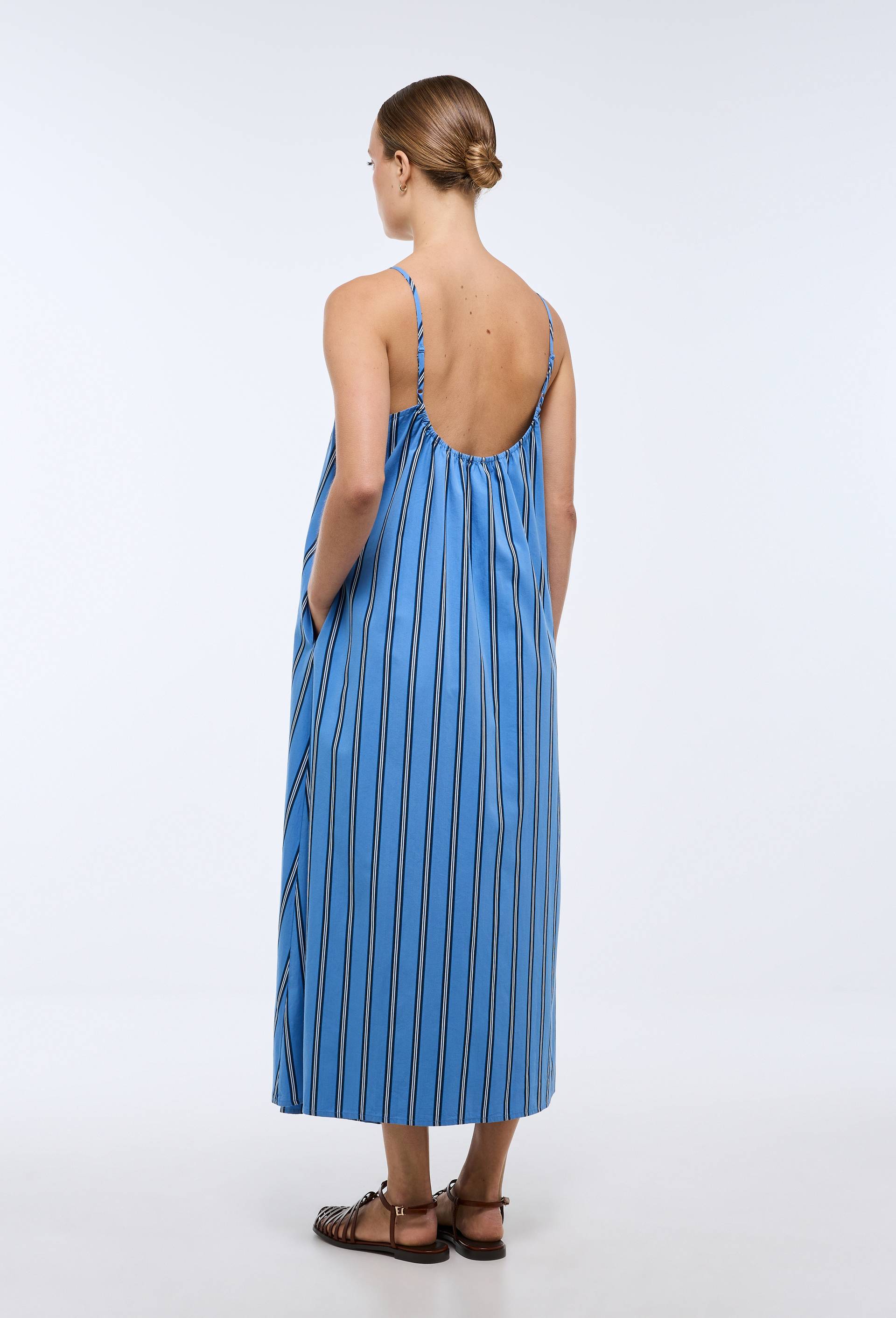 Robe longue fines bretelles ray&eacute;e en coton BIO GOTS, Bleu, large image number 2