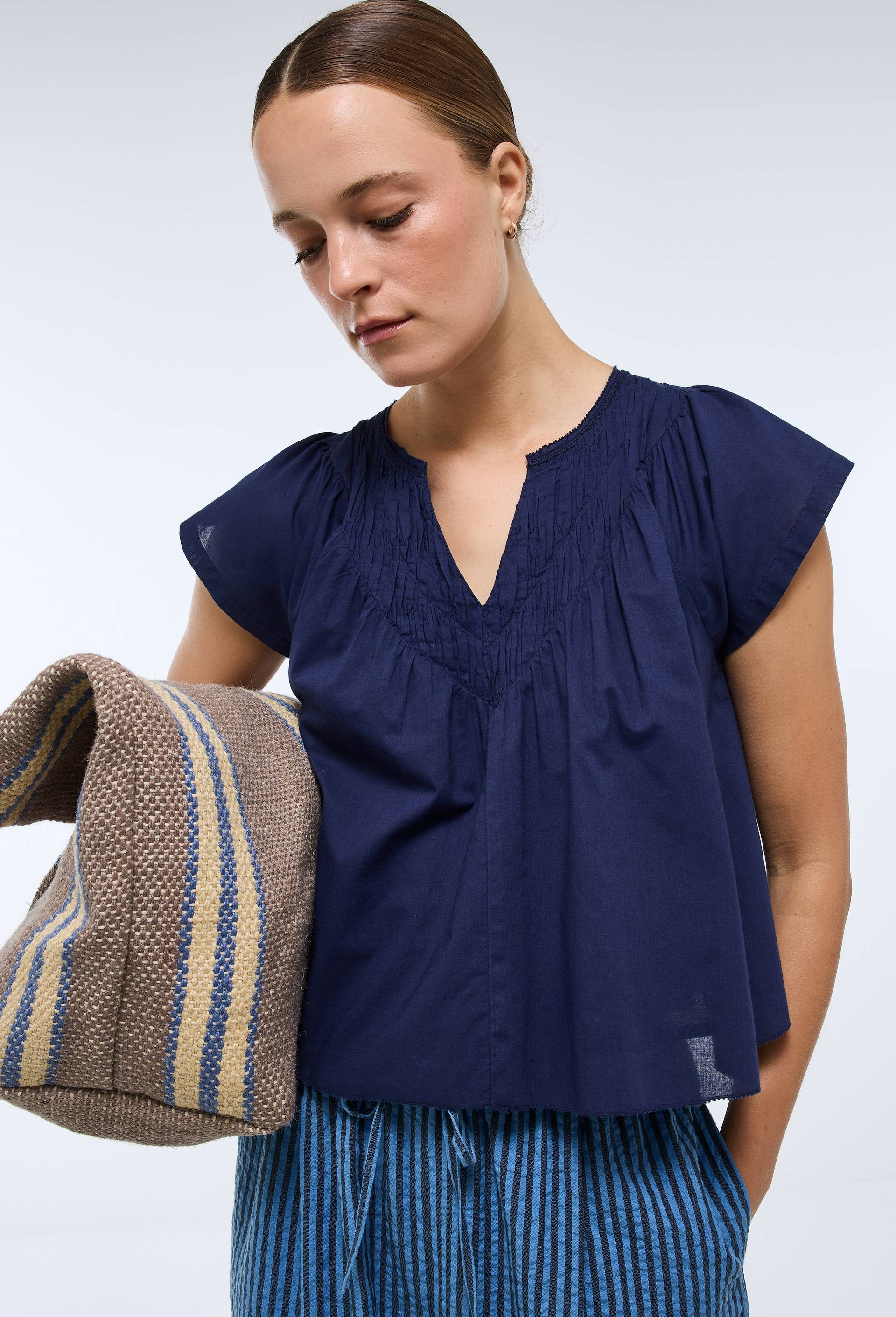 Top manches courtes uni en coton BIO GOTS, Bleu fonc&eacute;, large image number 0