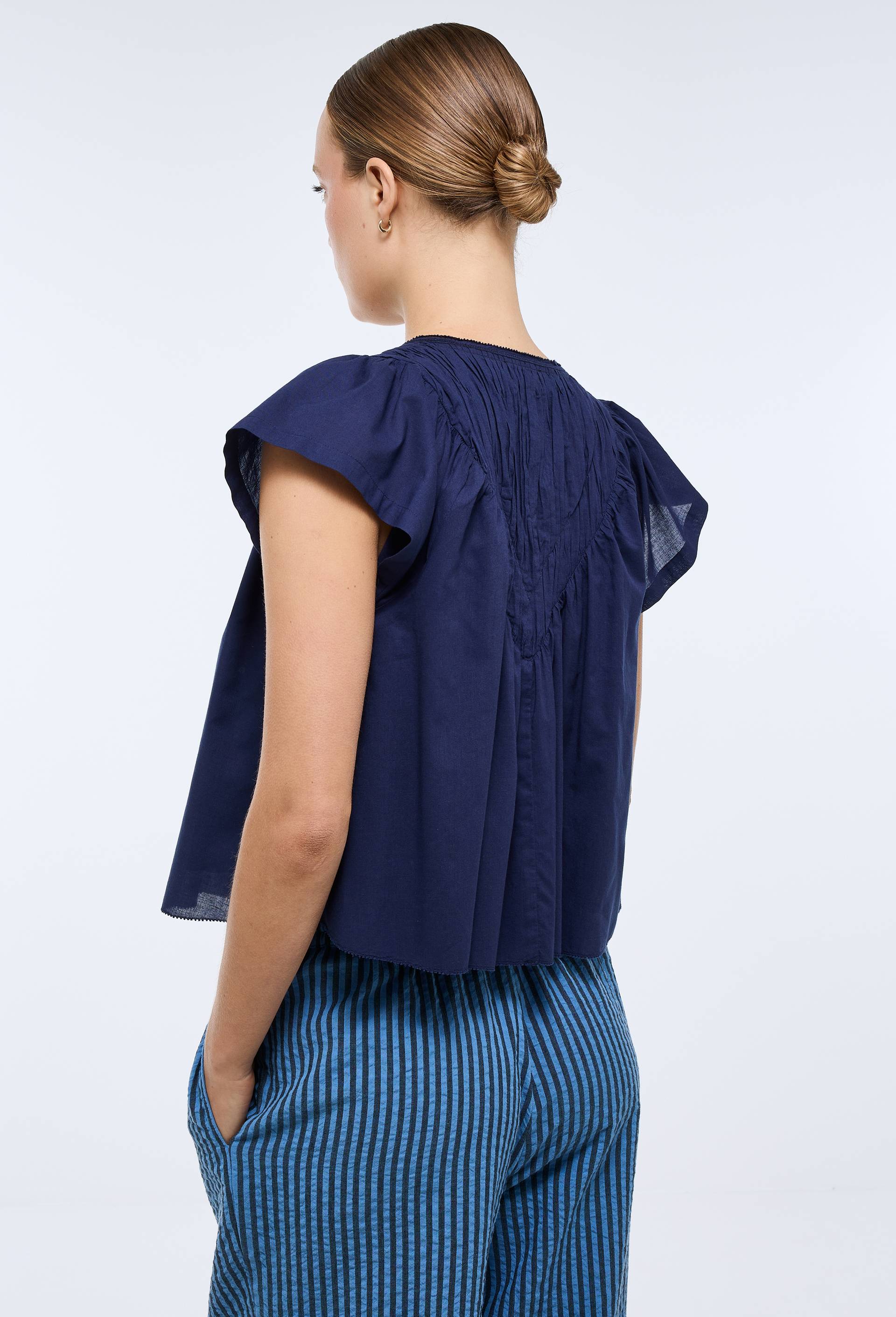 Top manches courtes uni en coton BIO GOTS, Bleu fonc&eacute;, large image number 1.0