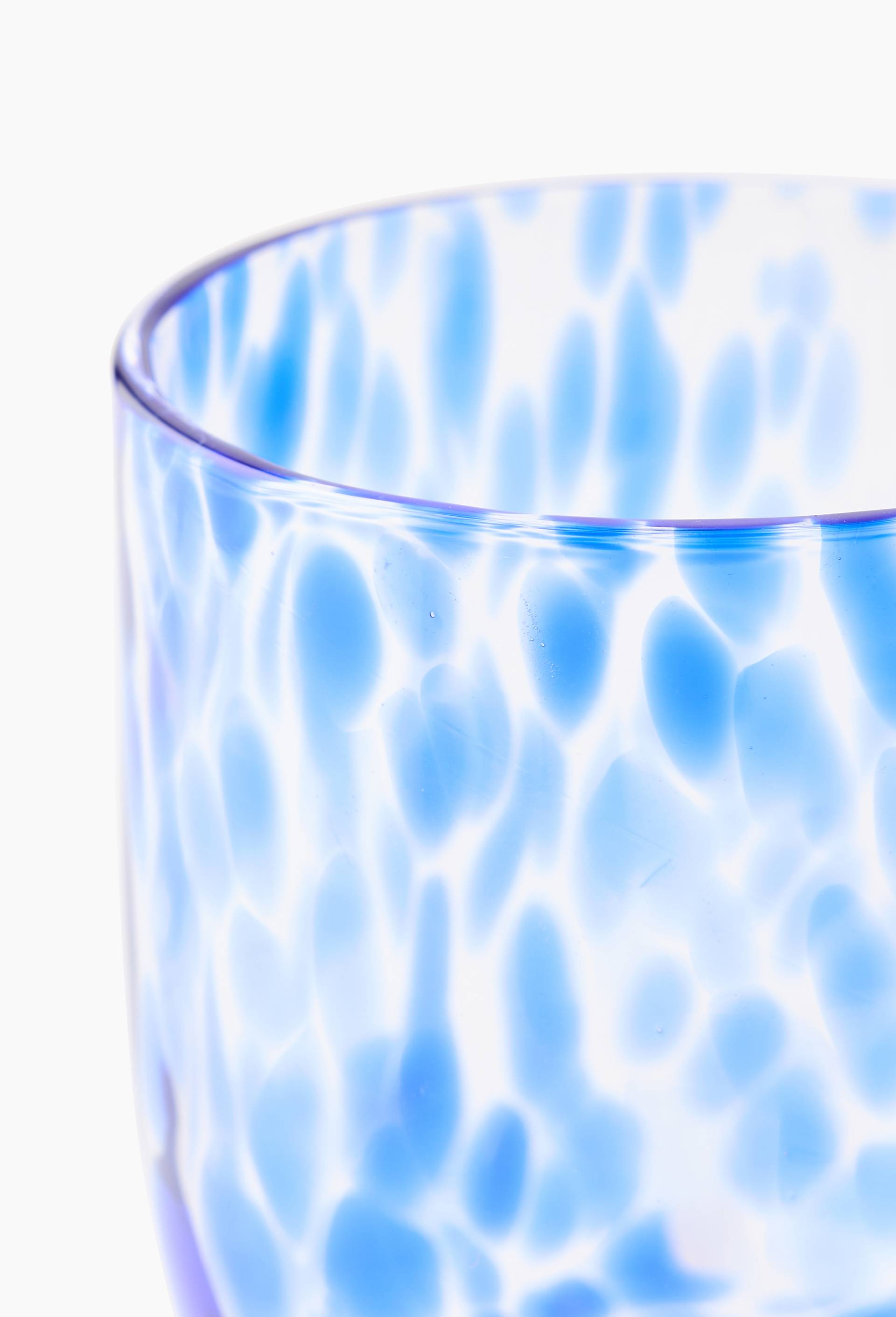 Verre &agrave; pied, finition tachet&eacute;e, 45cl, Bleu, large image number 1.0