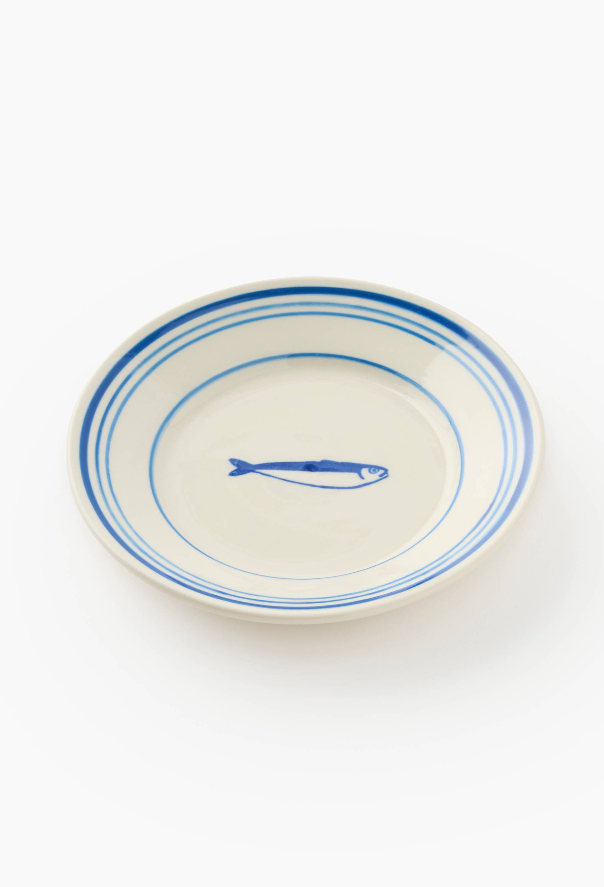 Assiette &agrave; mignardises finition liser&eacute;, 14cm, motif poisson, Bleu, large image number 2.0